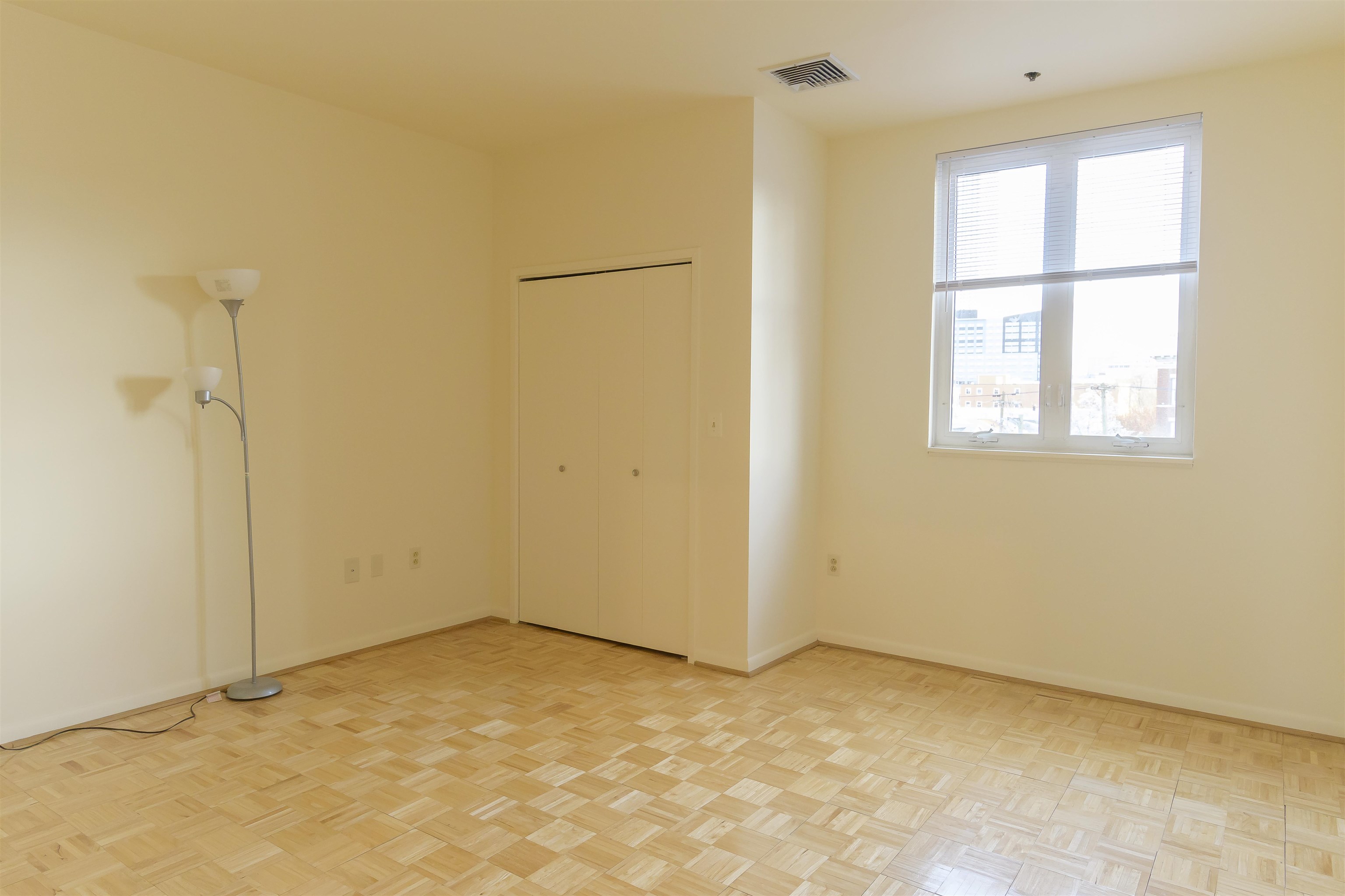 75 LIBERTY AVE Unit: C17