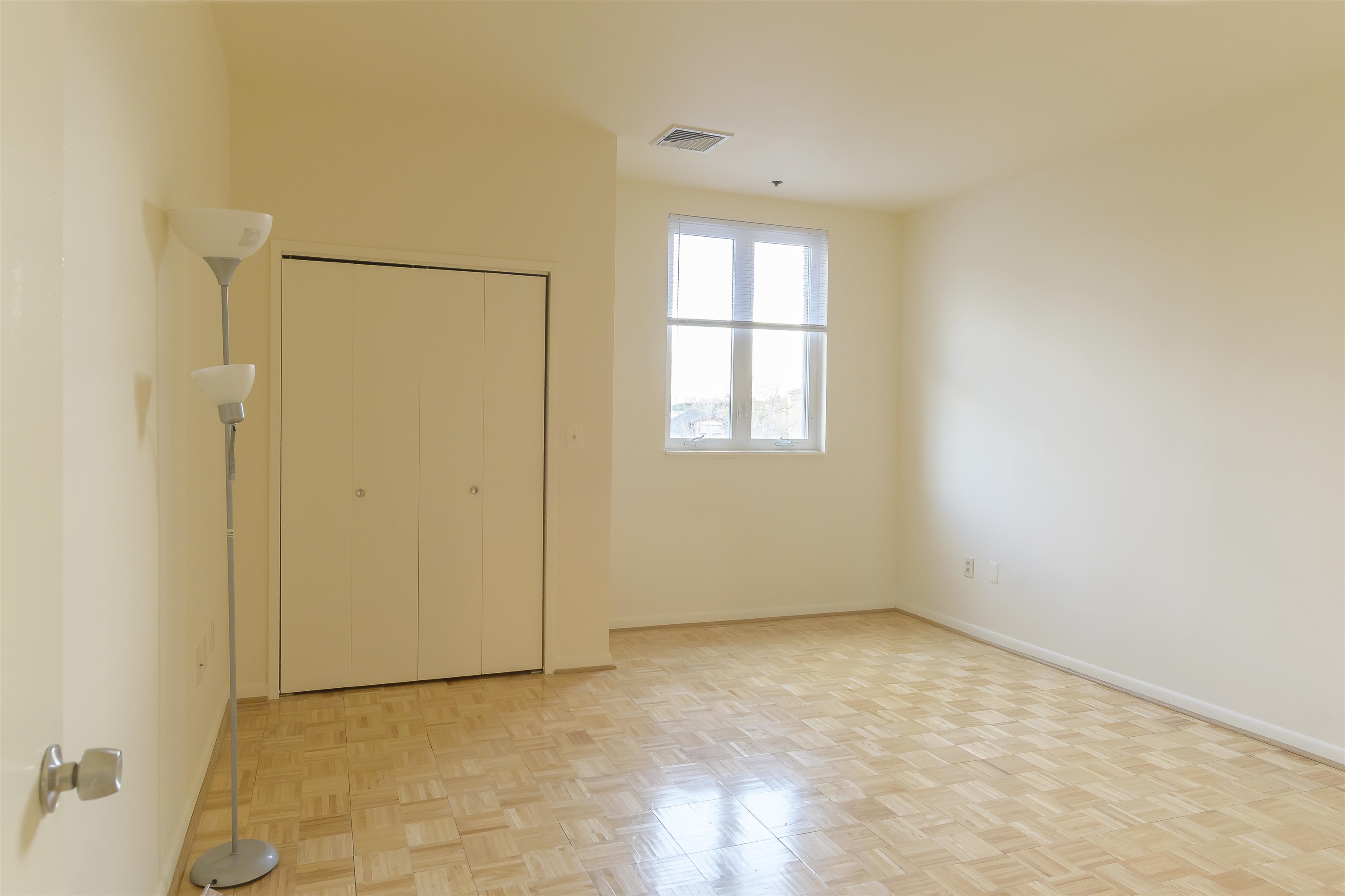 75 LIBERTY AVE Unit: C17