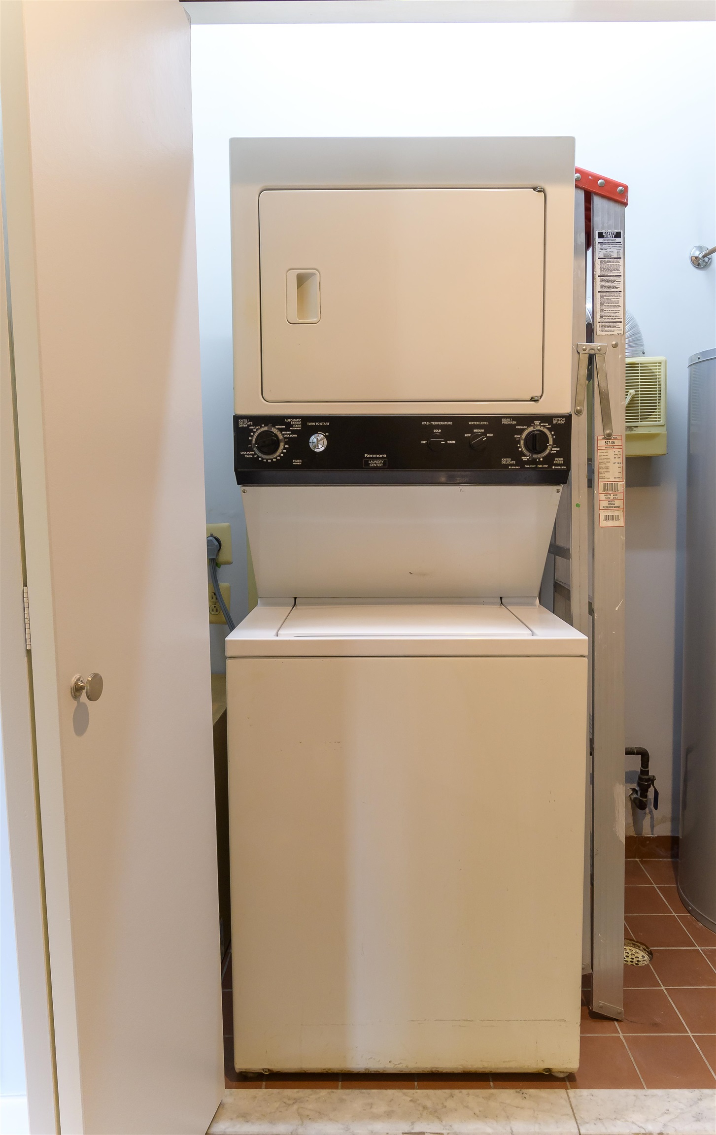 75 LIBERTY AVE Unit: C17