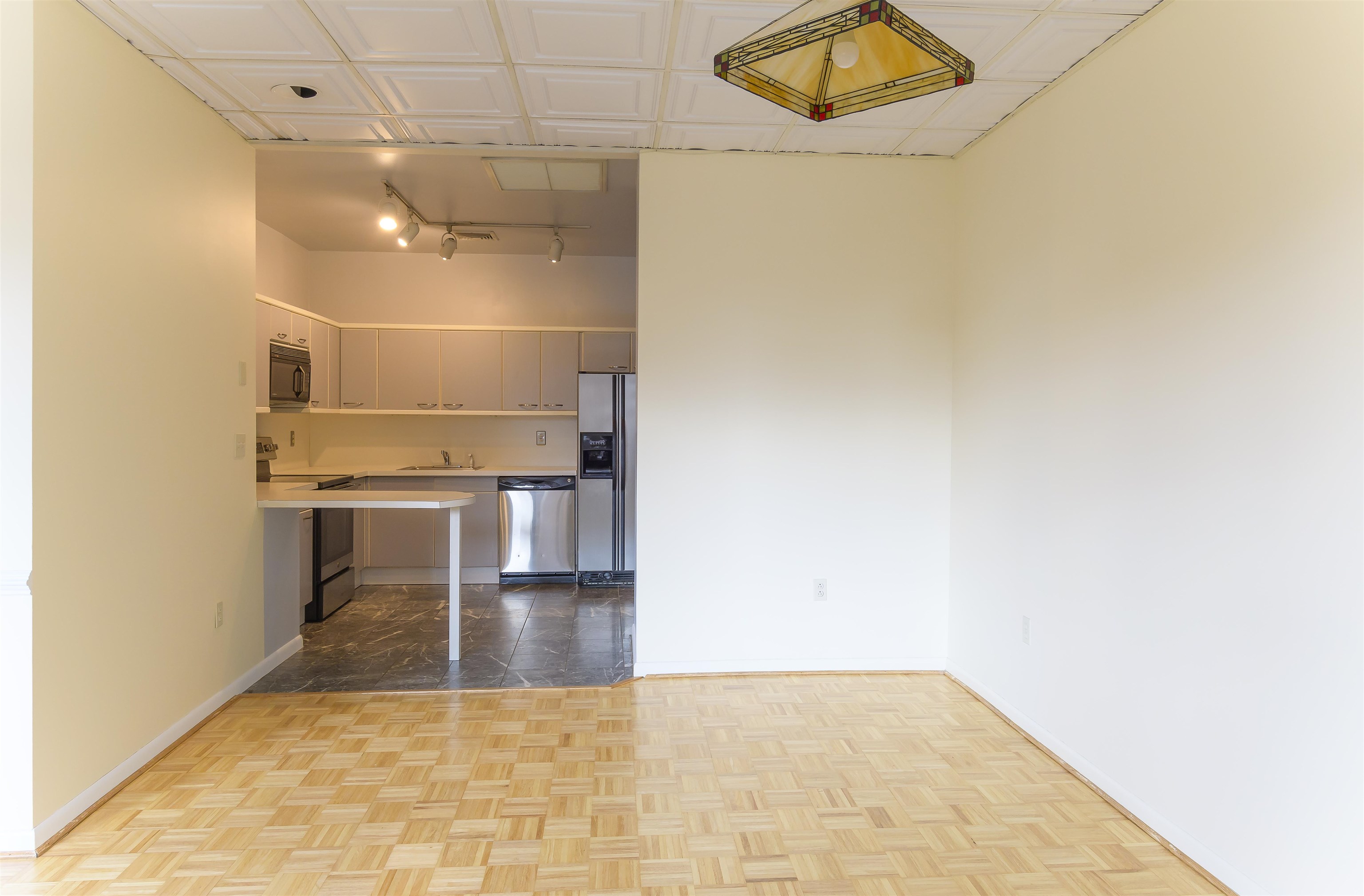 75 LIBERTY AVE Unit: C17
