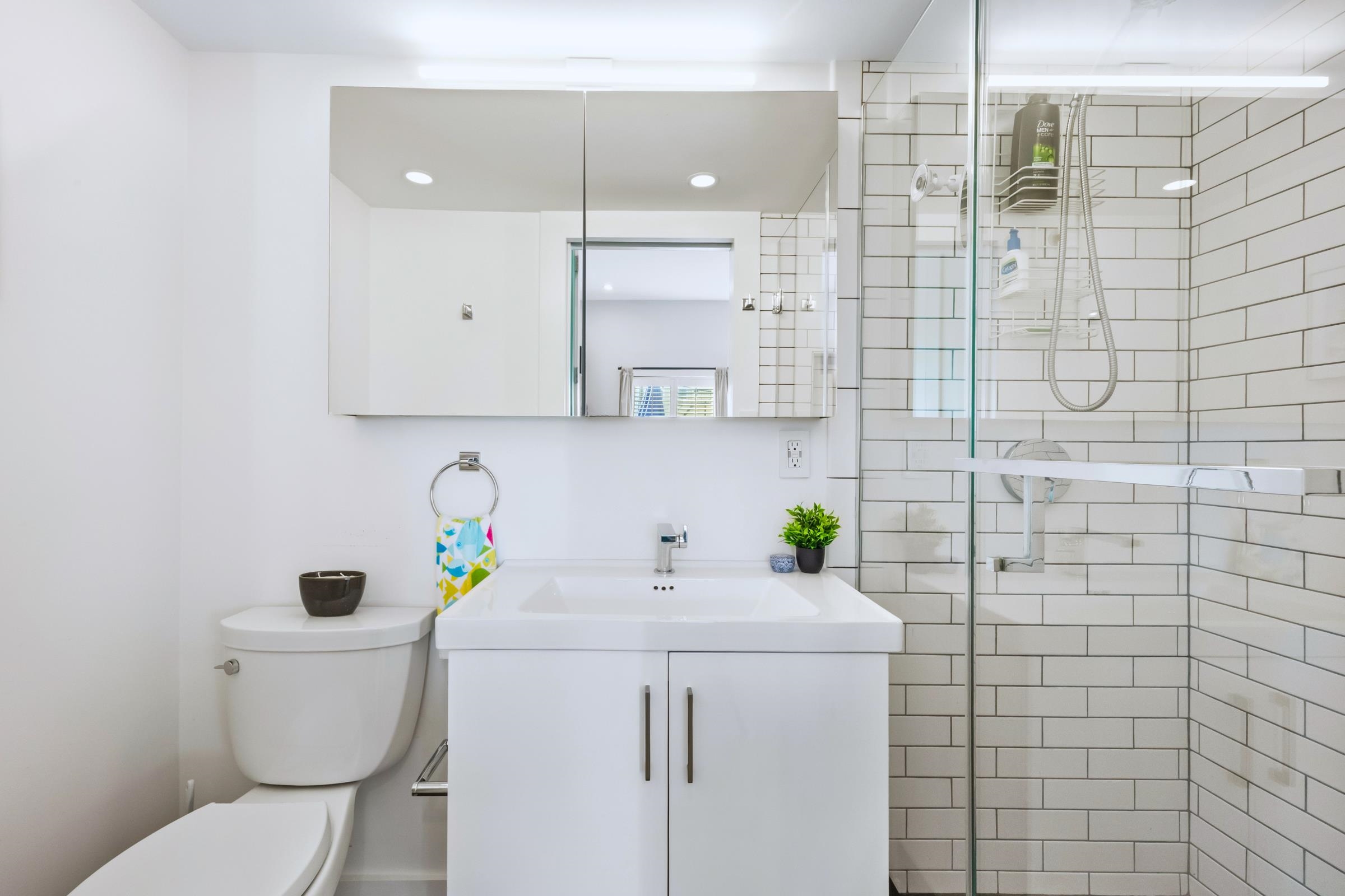 325 5TH ST Unit: 3
