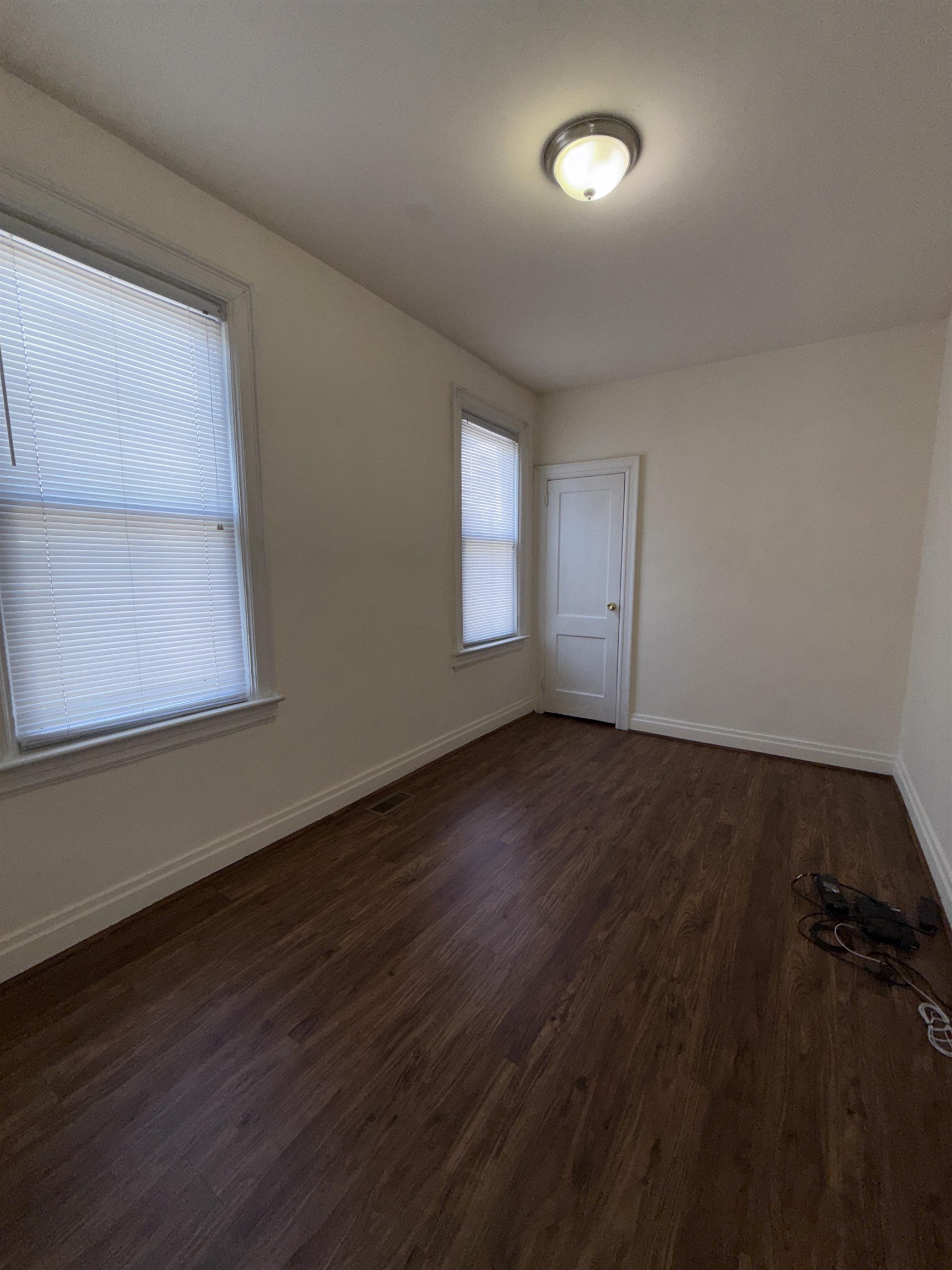 726 GARFIELD AVE Unit: 1