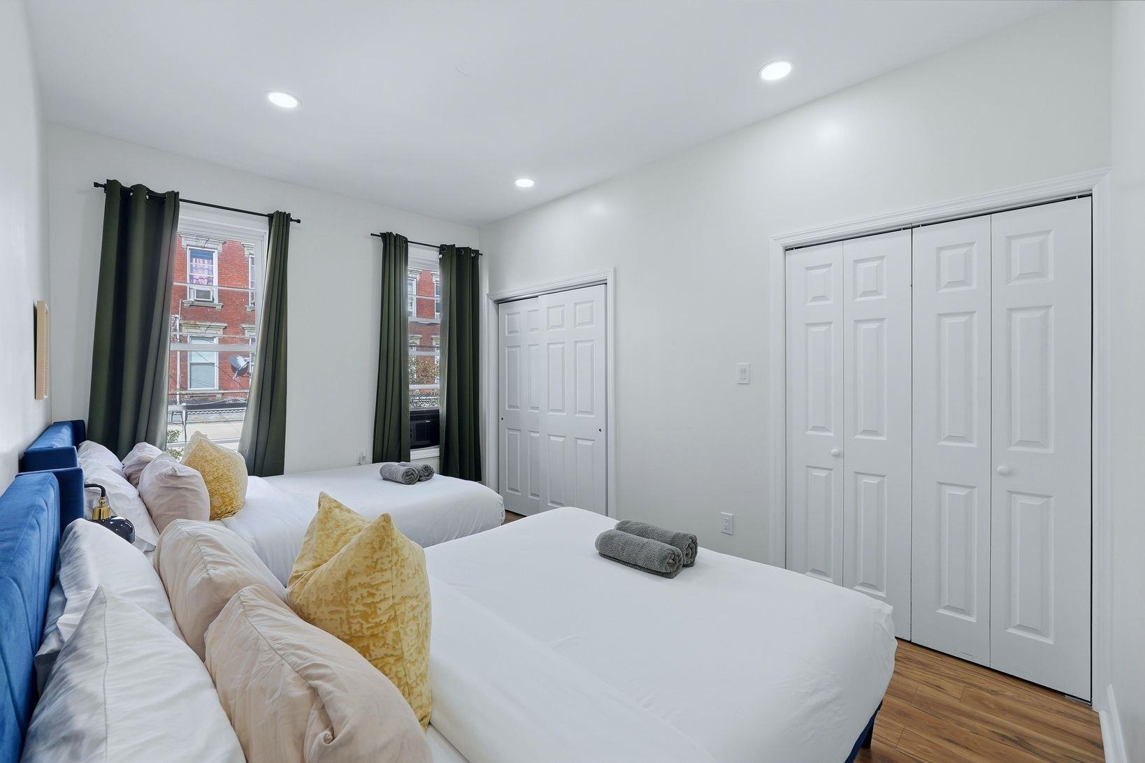 423 5TH ST Unit: 2