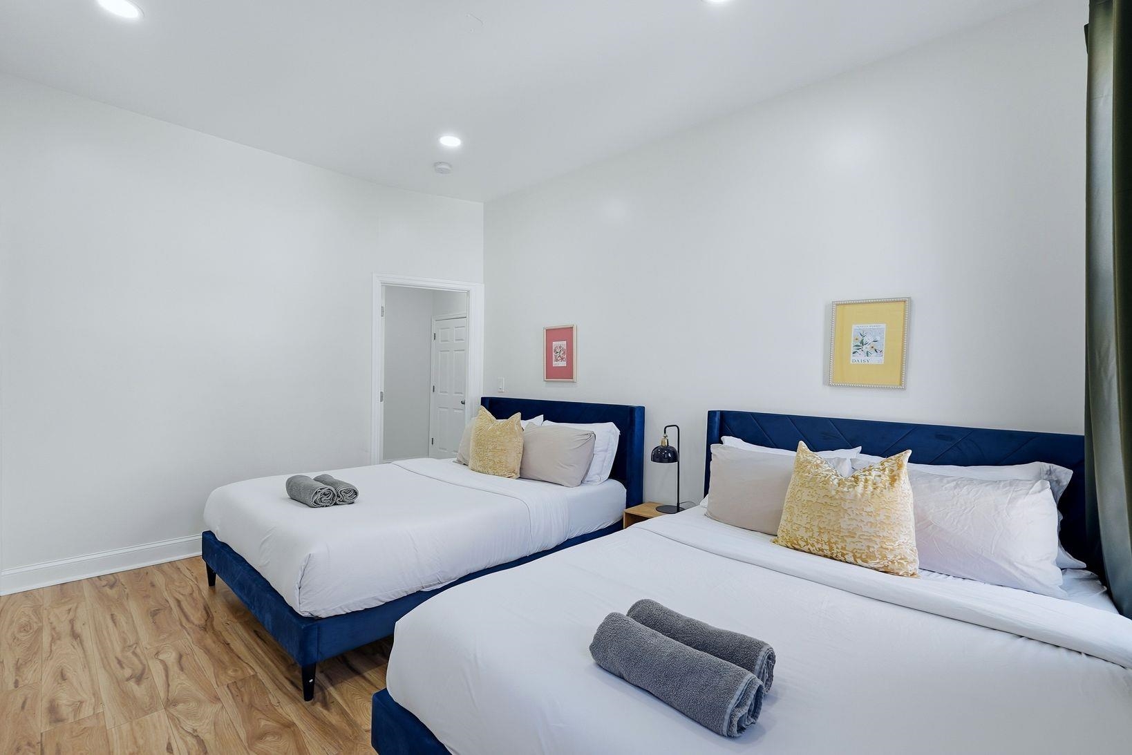 423 5TH ST Unit: 2