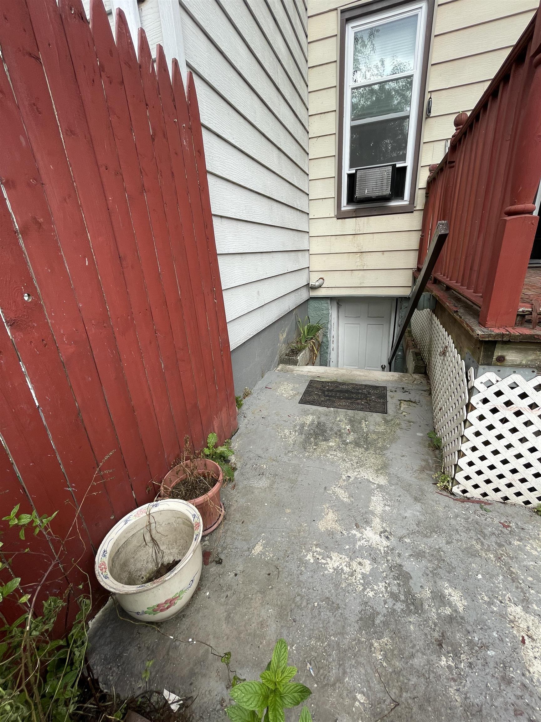 135A GRACE ST Unit: 1