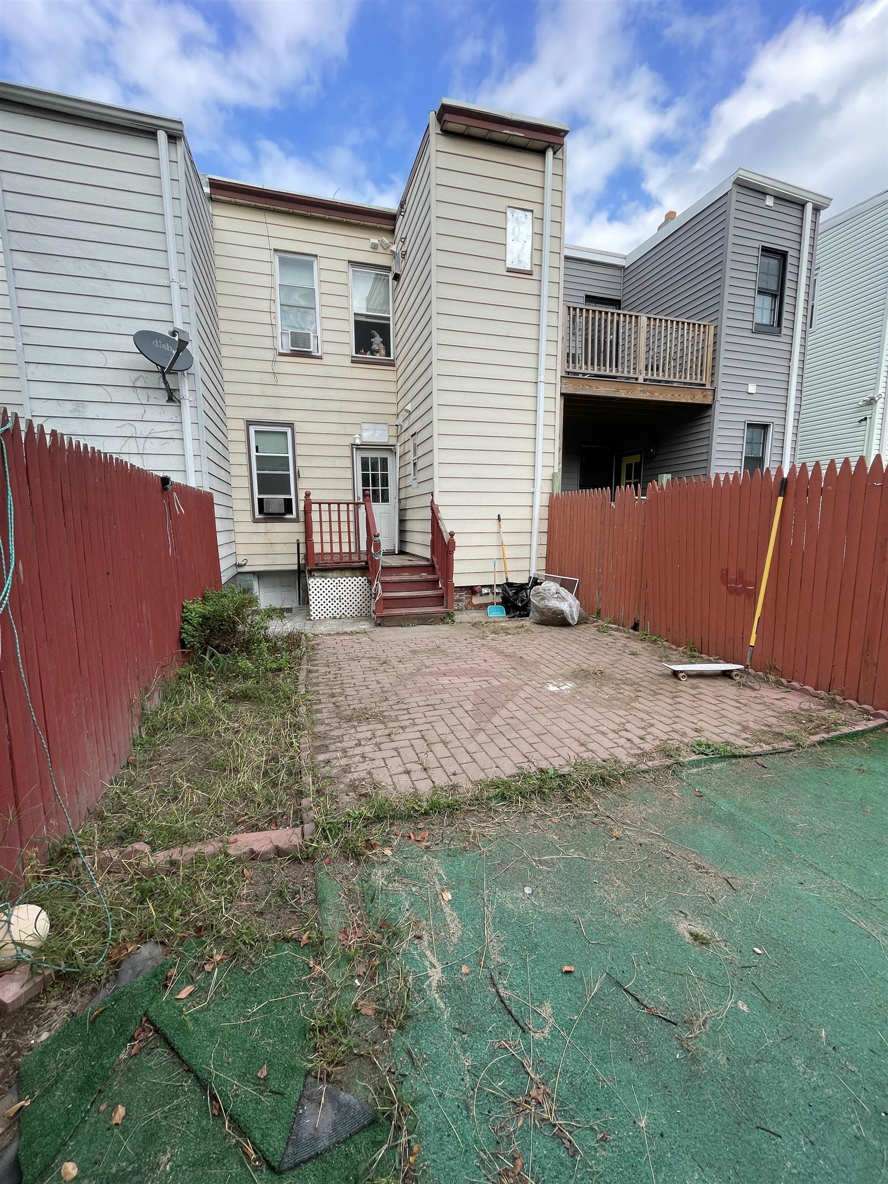 135A GRACE ST Unit: 1