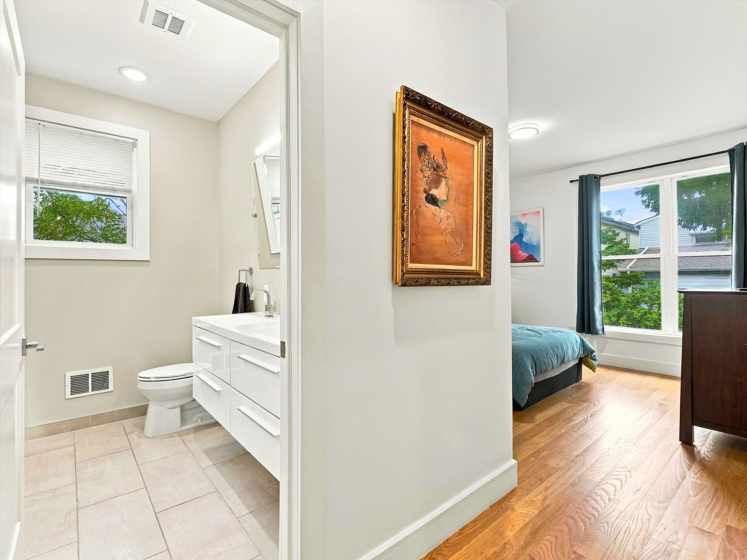 152 BEACH ST Unit: 1