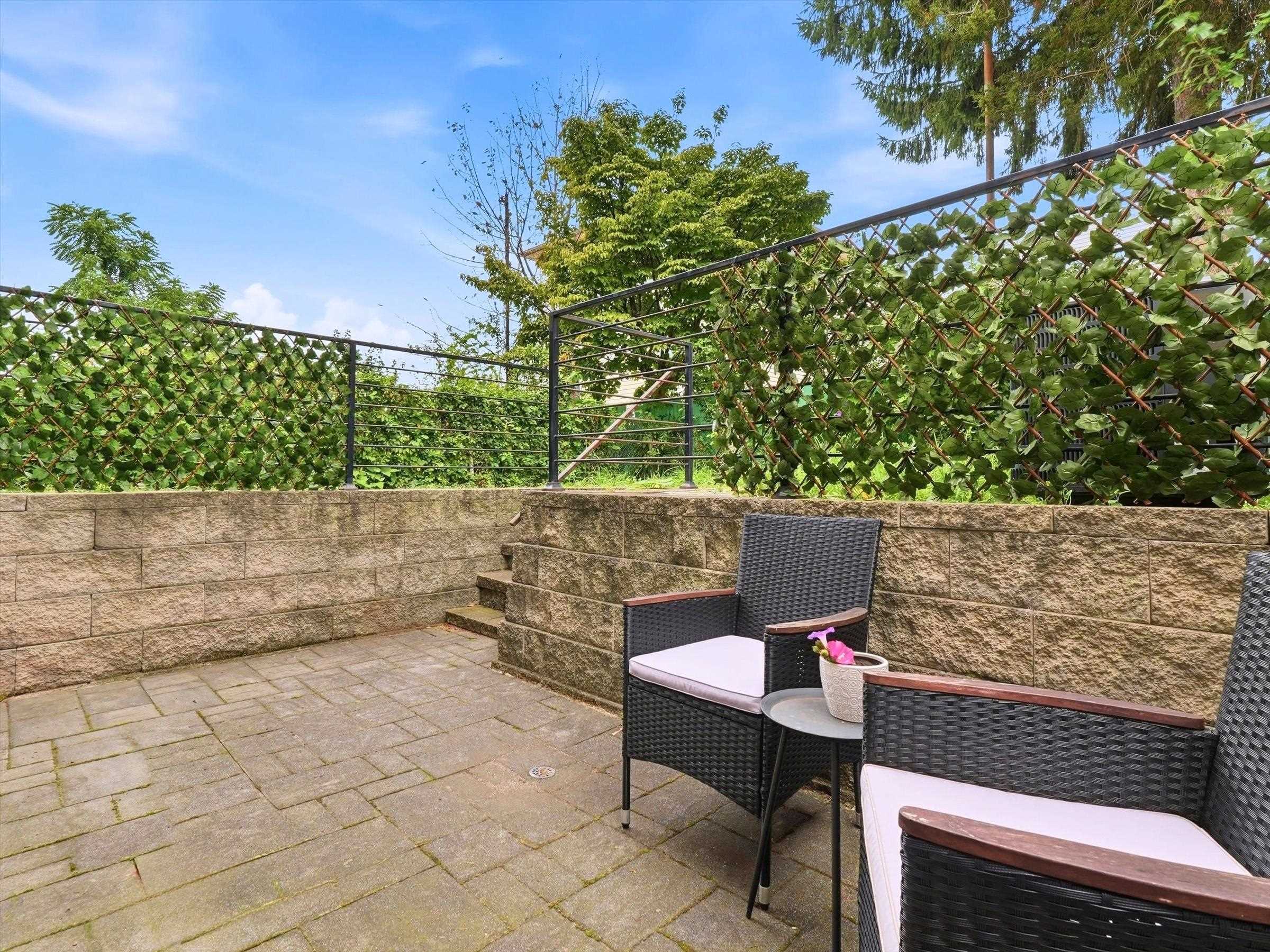 152 BEACH ST Unit: 1