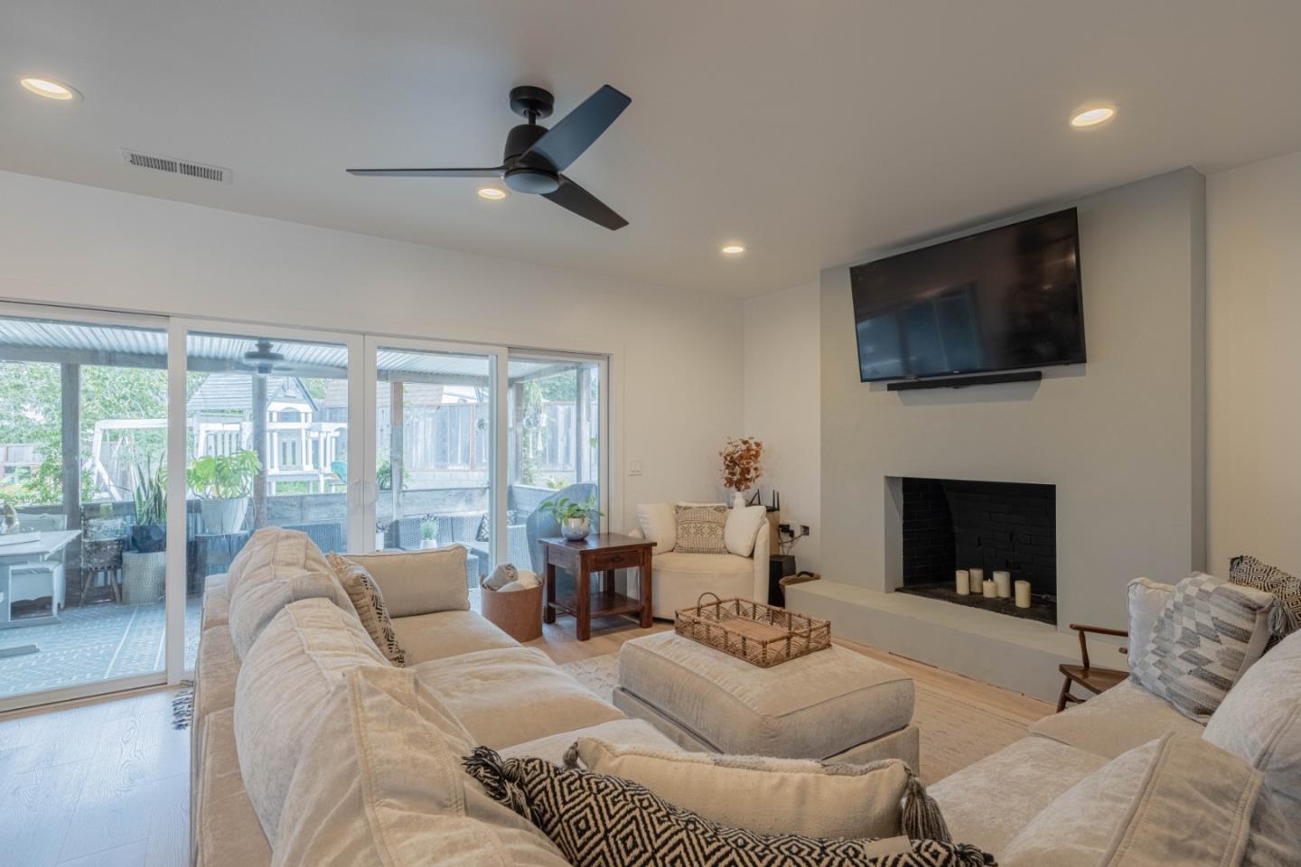 17045 Nina Court