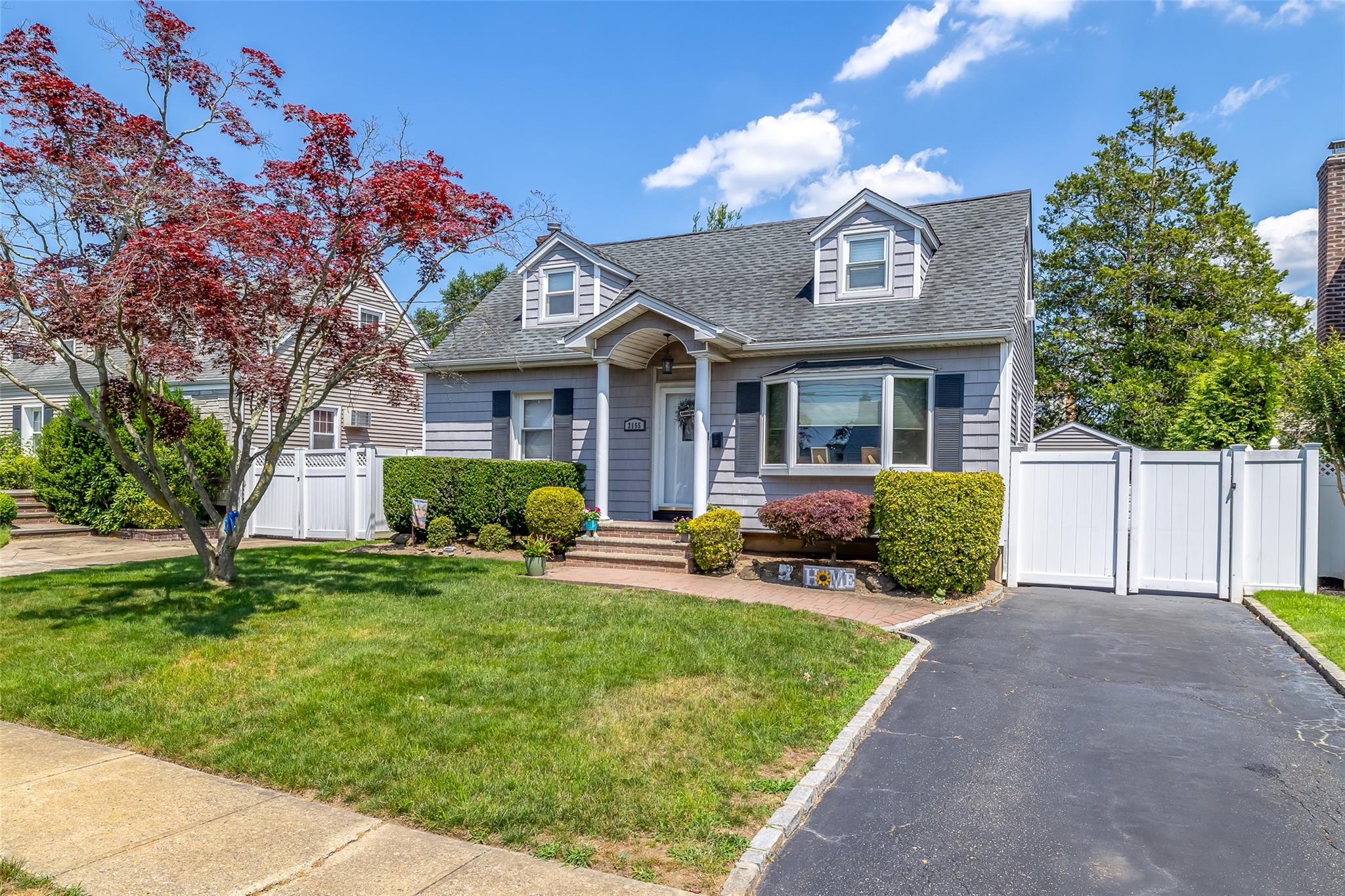 2155 Maple Street