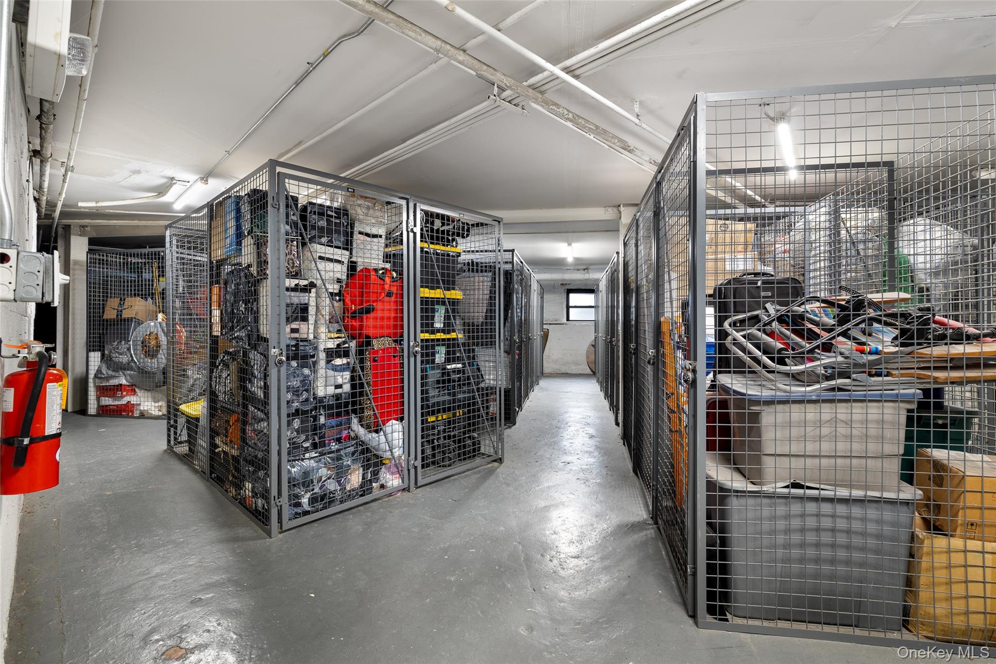 12 Hempstead Avenue Unit: 2