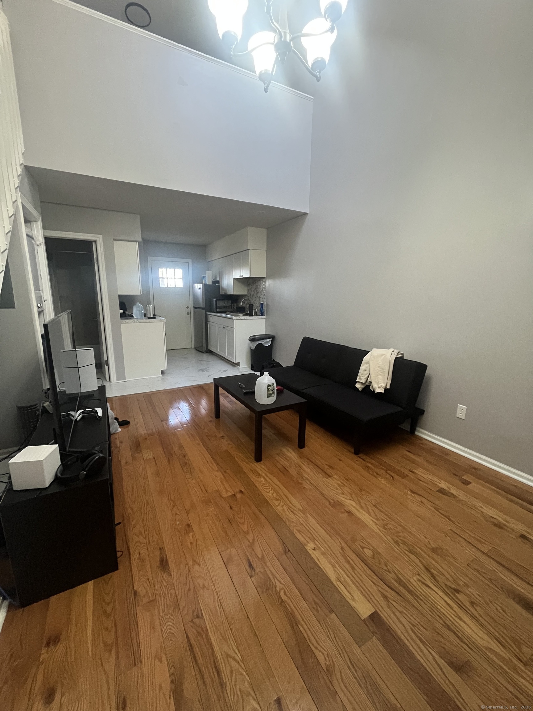 19 Fairmont Avenue