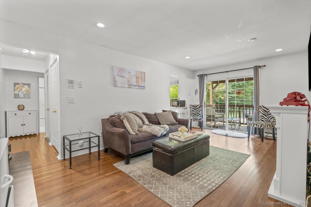 279 Bridge Street APT 2