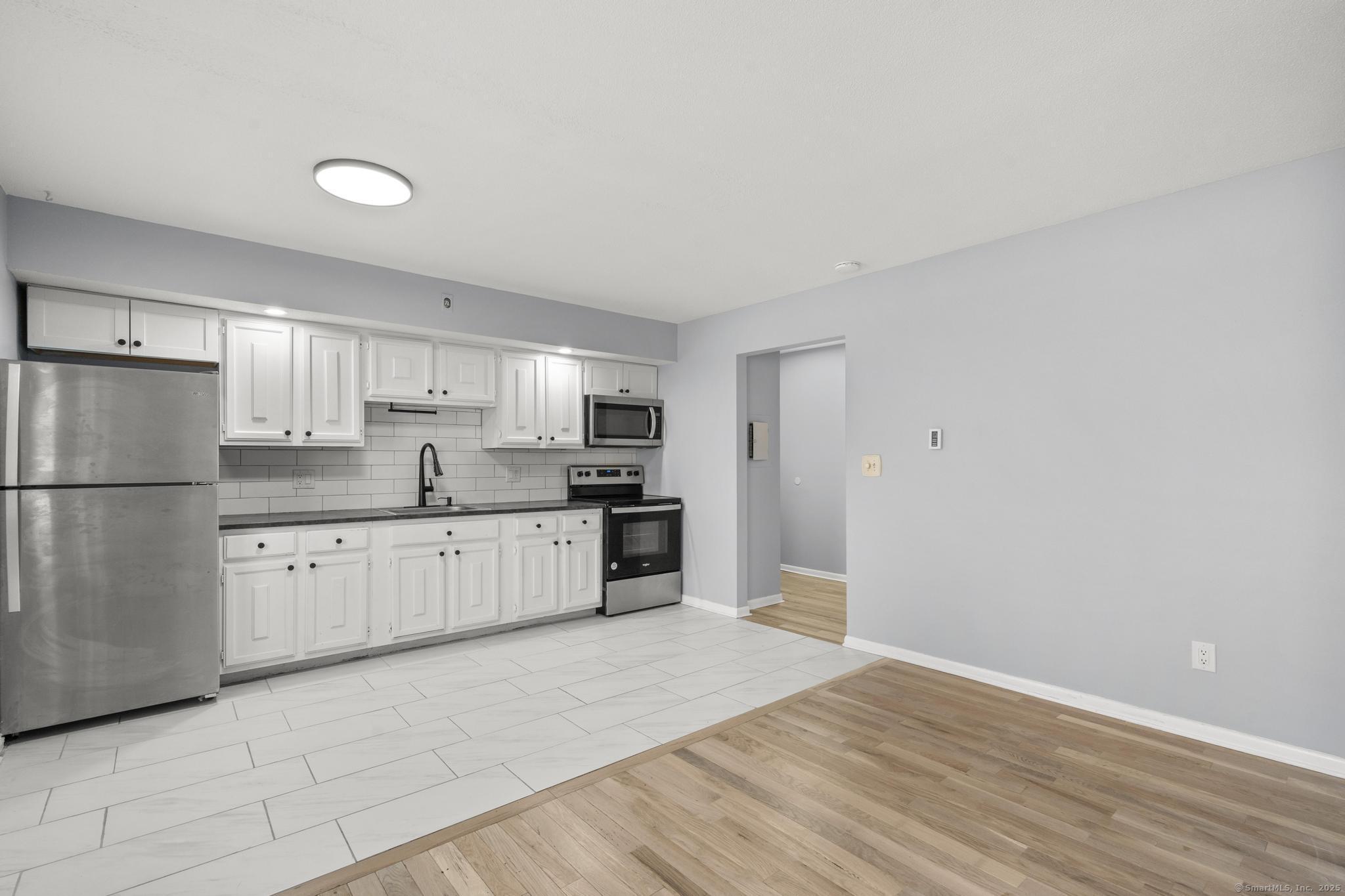 543 Woodward Avenue