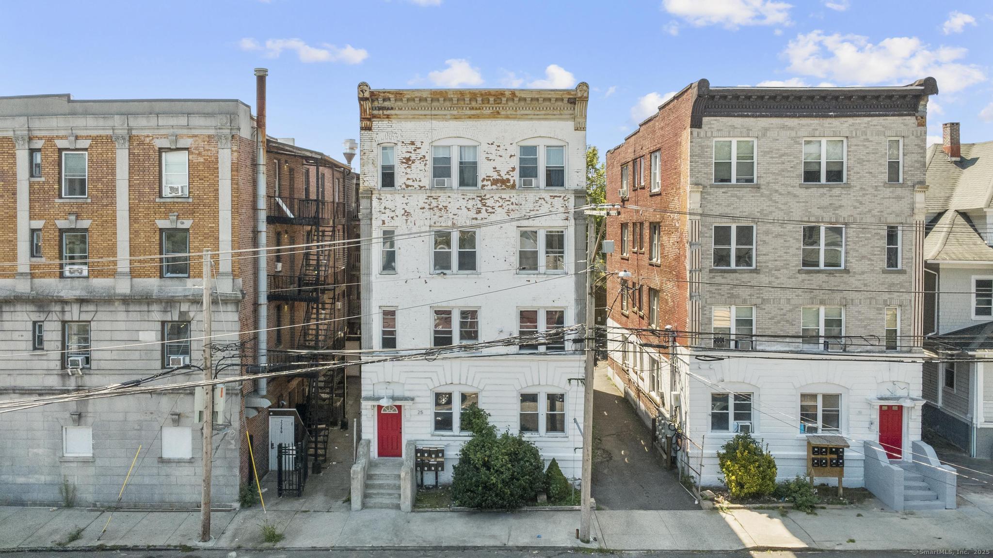 25 Whittier Street