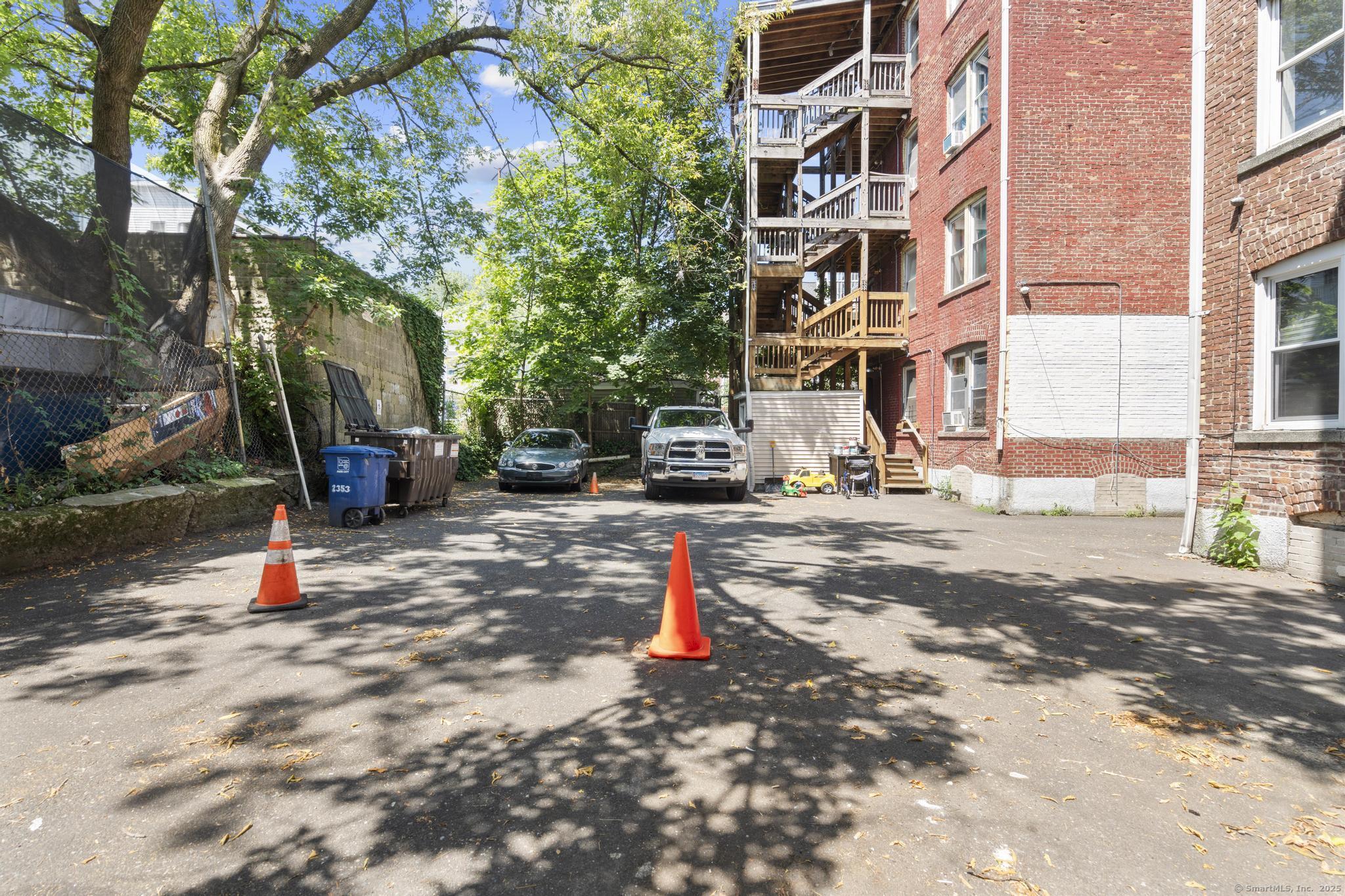 25 Whittier Street