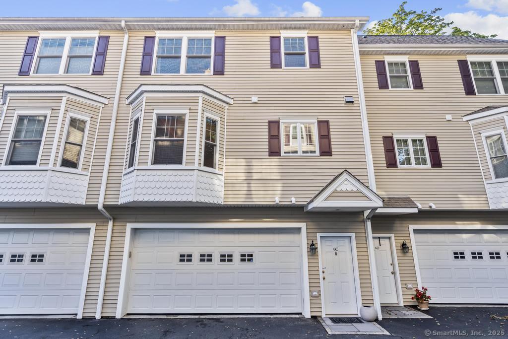 160 Glenbrook Road 6C