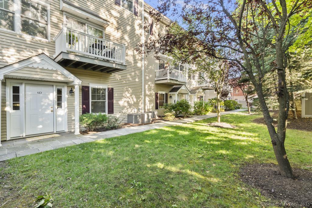 160 Glenbrook Road 6C