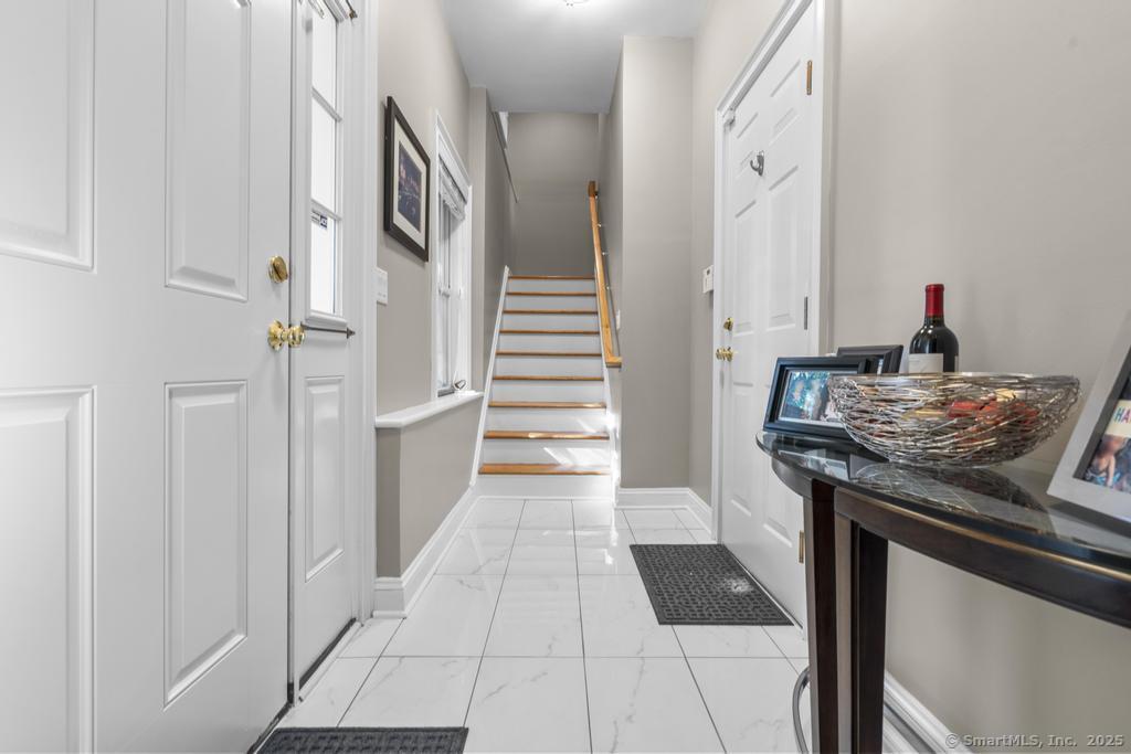 160 Glenbrook Road 6C