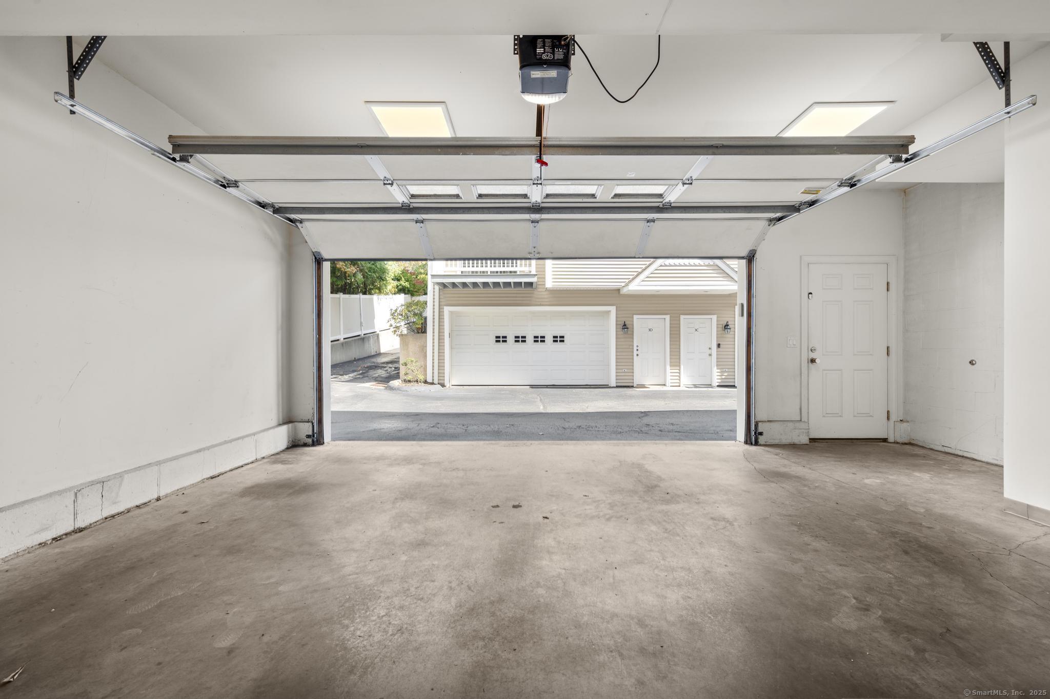 160 Glenbrook Road 4D