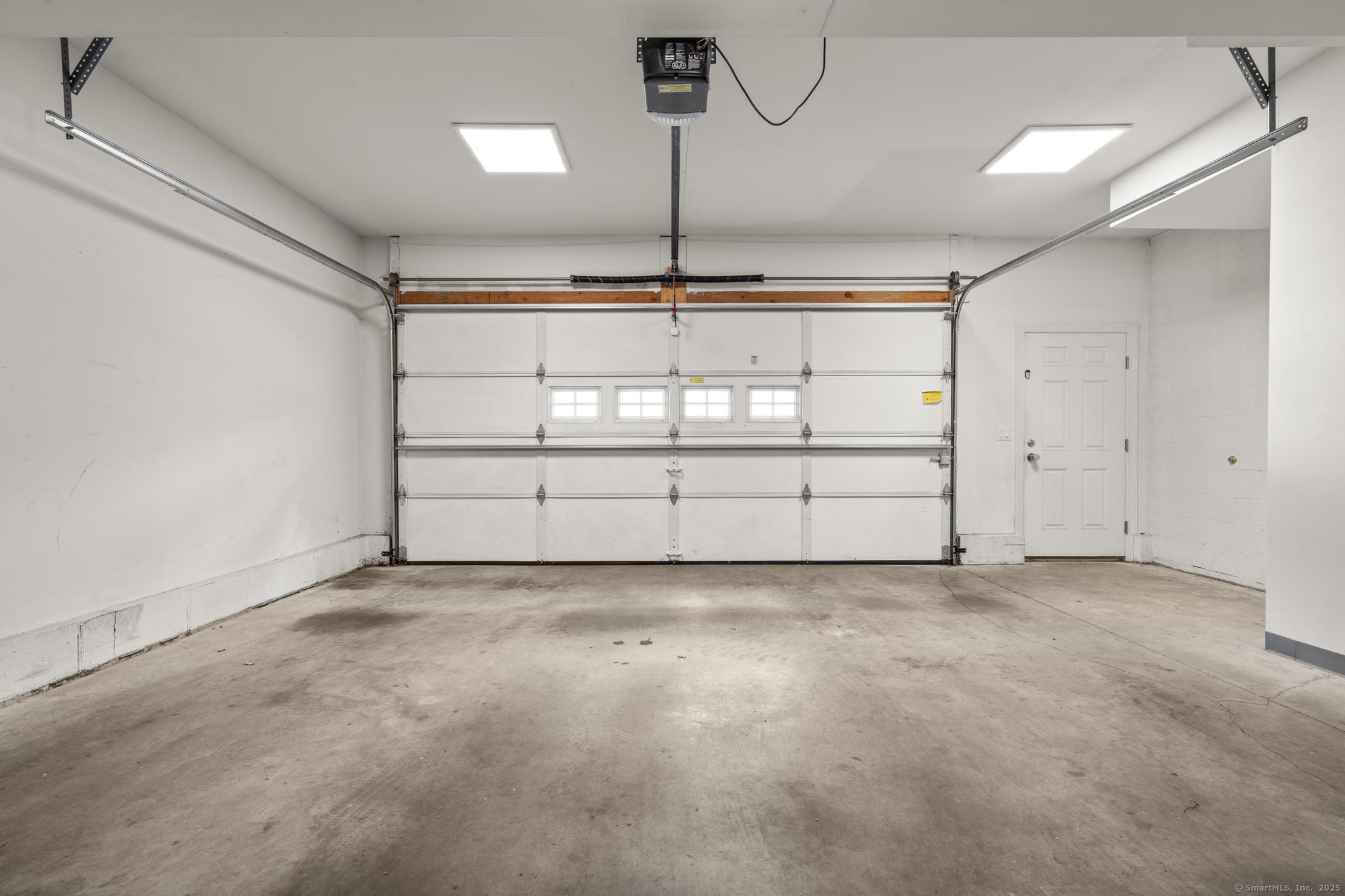 160 Glenbrook Road 4D