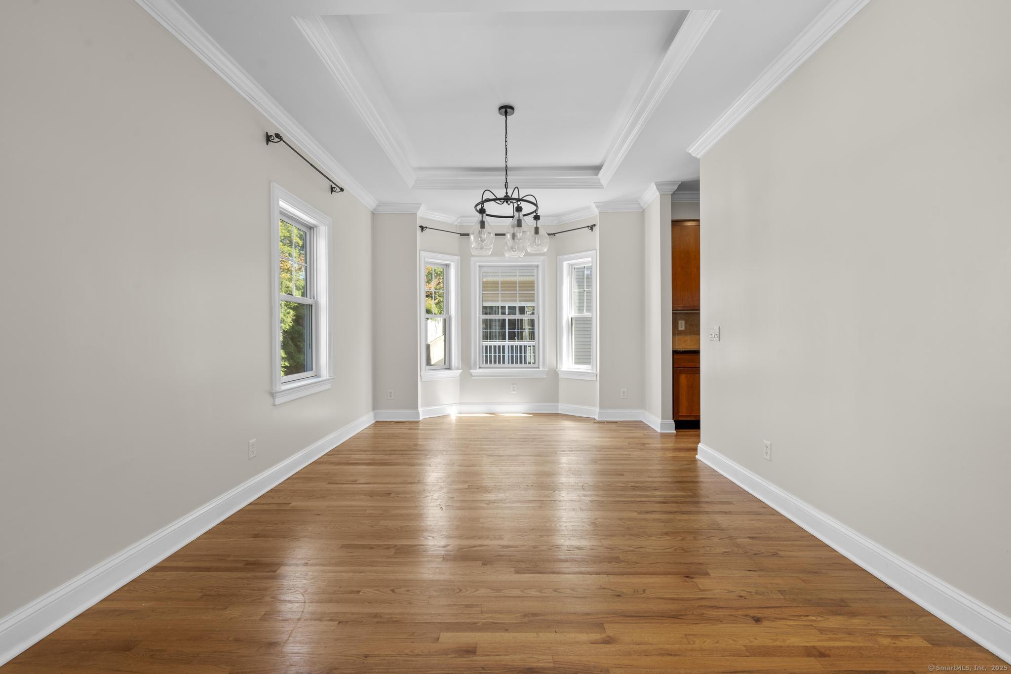 160 Glenbrook Road 4D