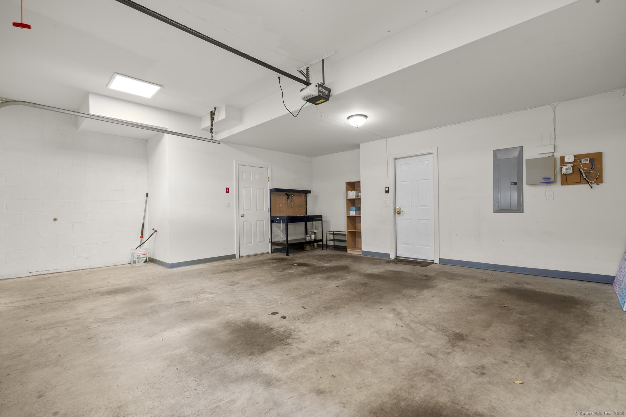 160 Glenbrook Road 4D