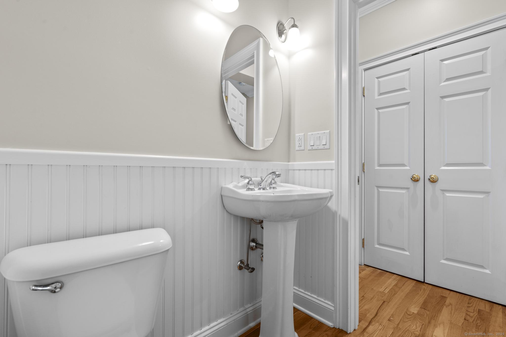 160 Glenbrook Road 4D