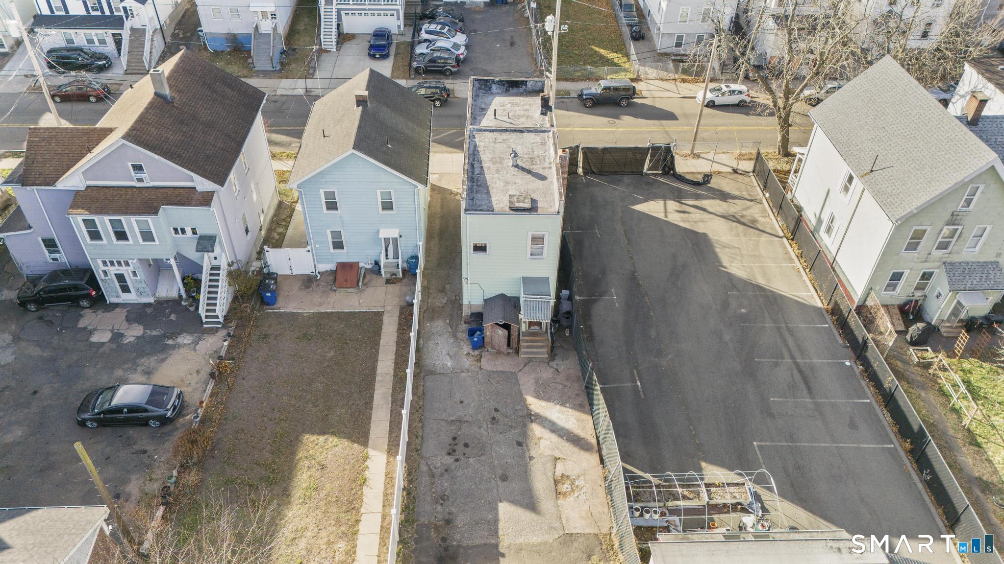387 Blatchley Avenue