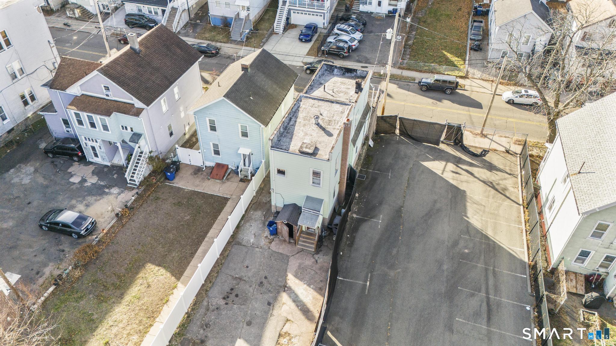 387 Blatchley Avenue