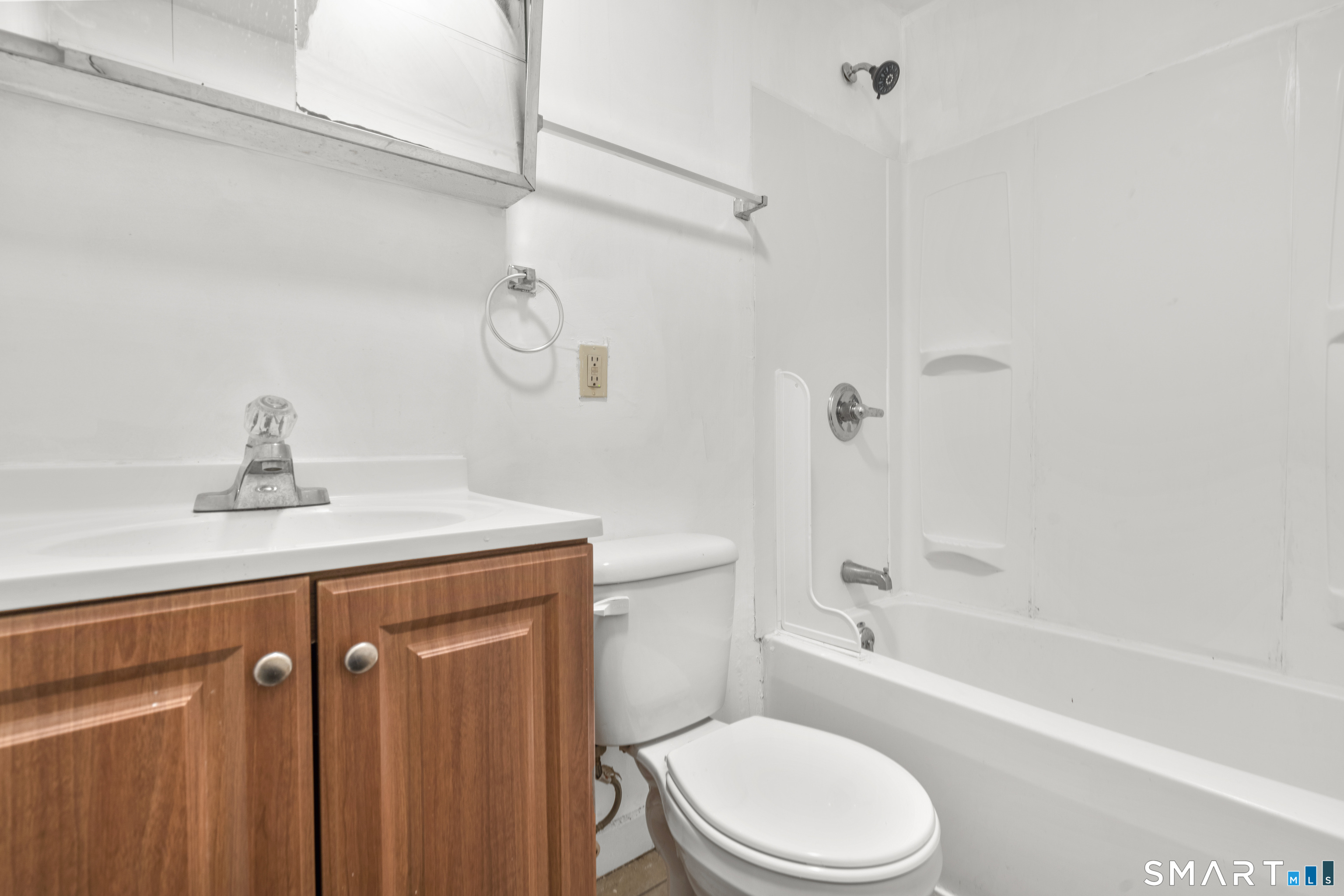 815 East Main Street