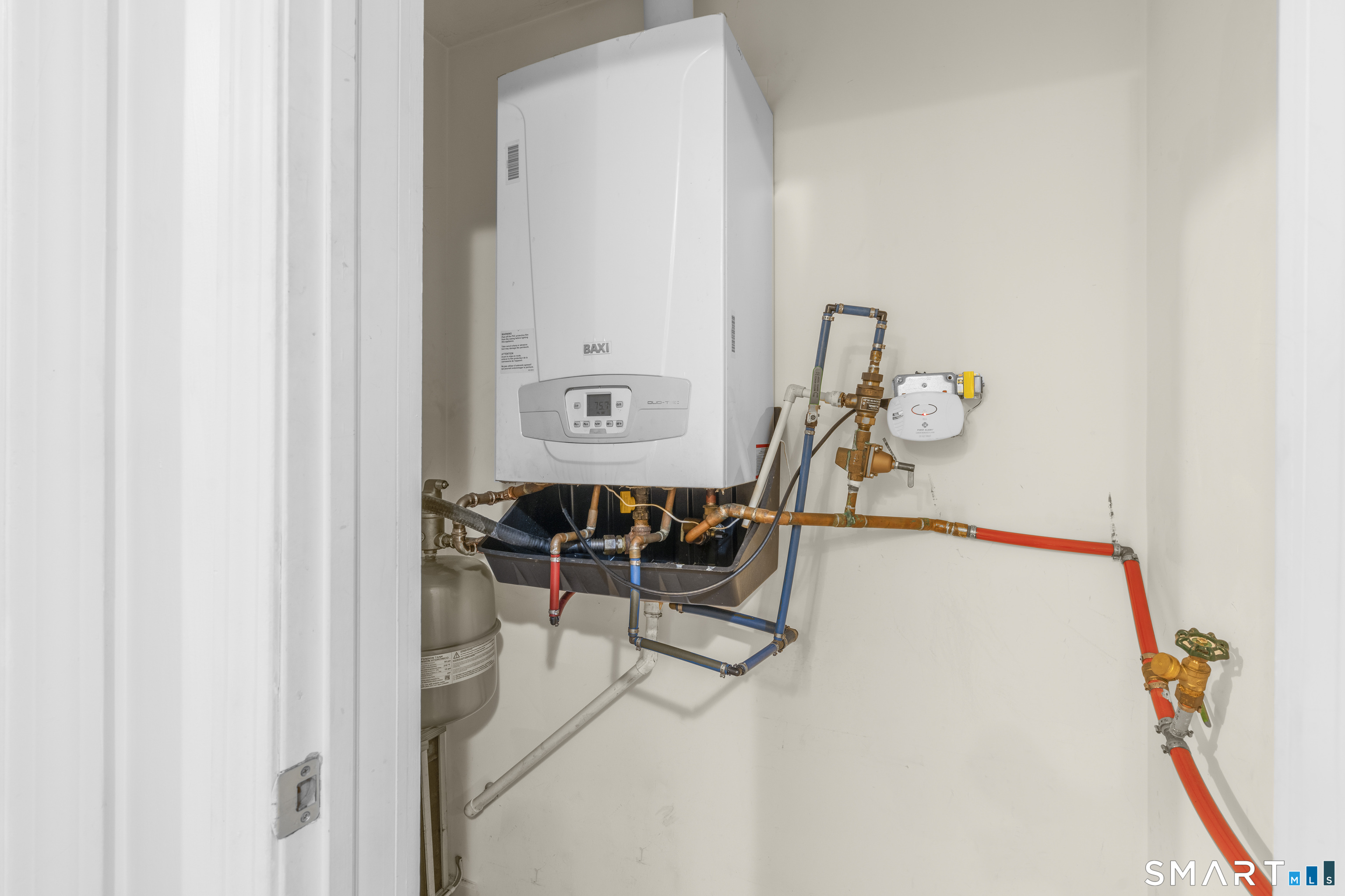 815 East Main Street