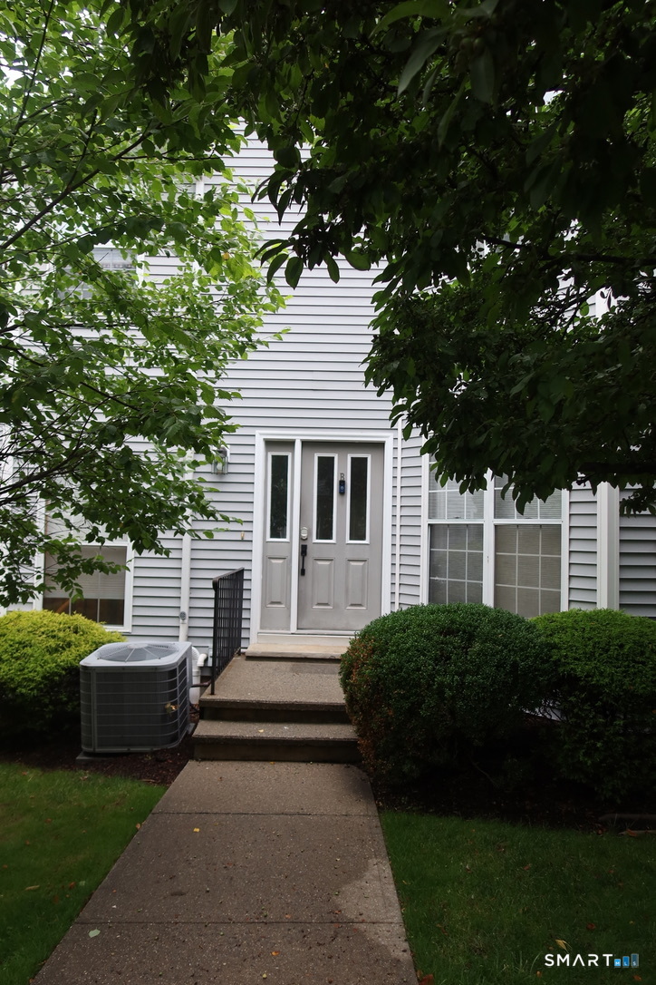 124 Hope Street B