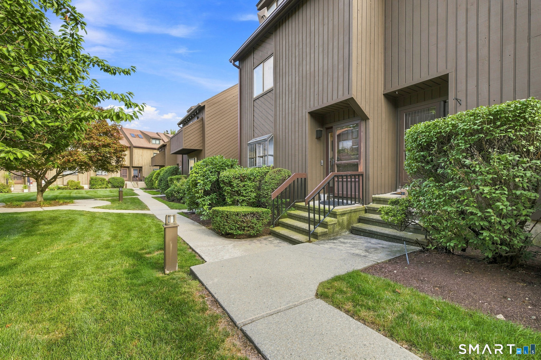 455 Hope Street Unit: 1E