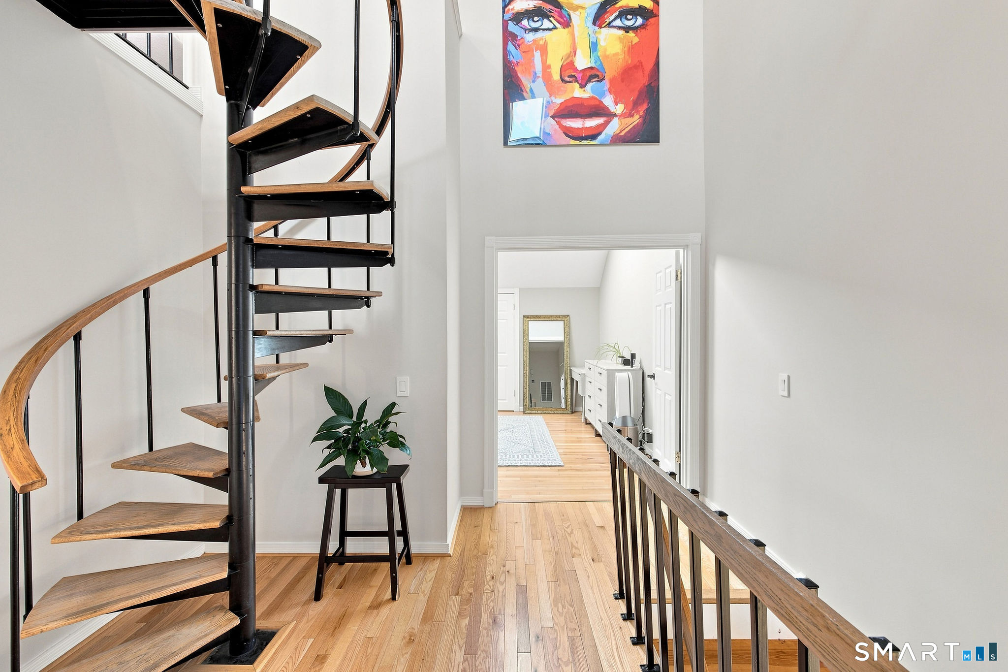 455 Hope Street Unit: 1E