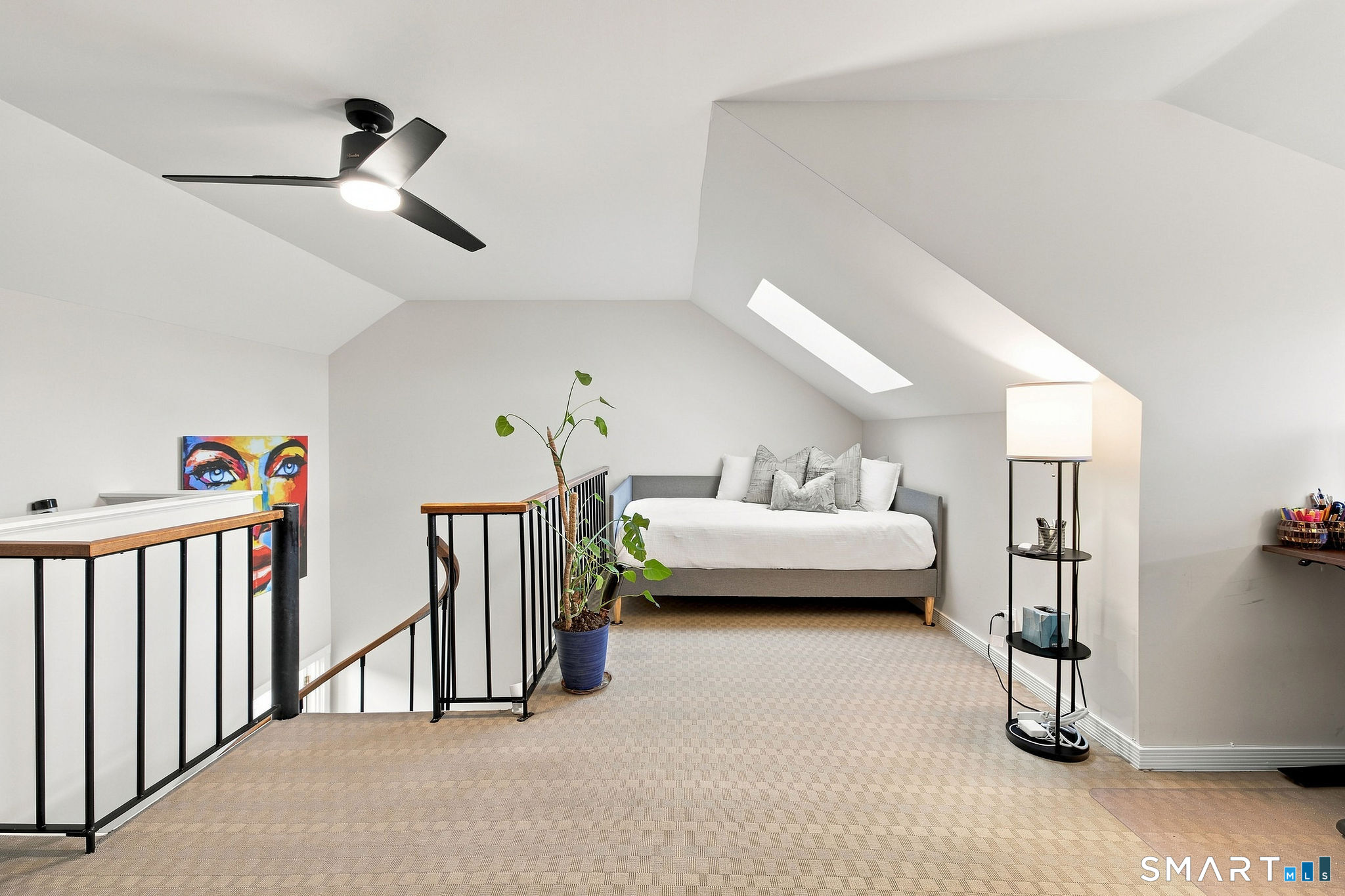 455 Hope Street Unit: 1E