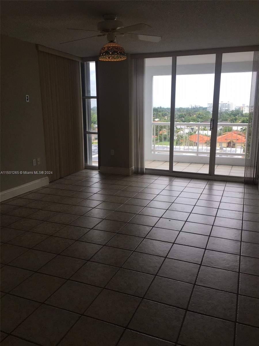 9341 Collins Ave # 507