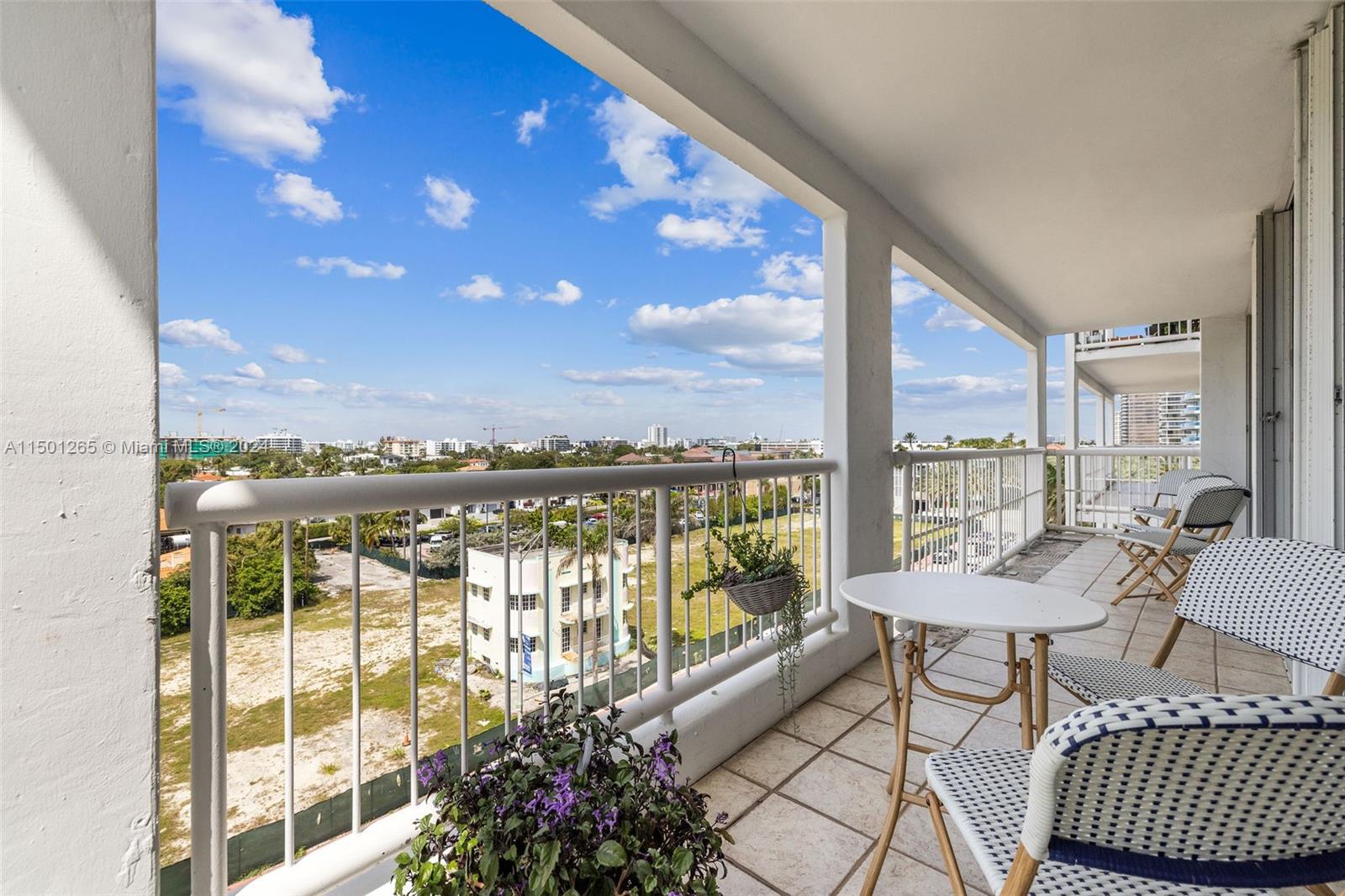 9341 Collins Ave # 507