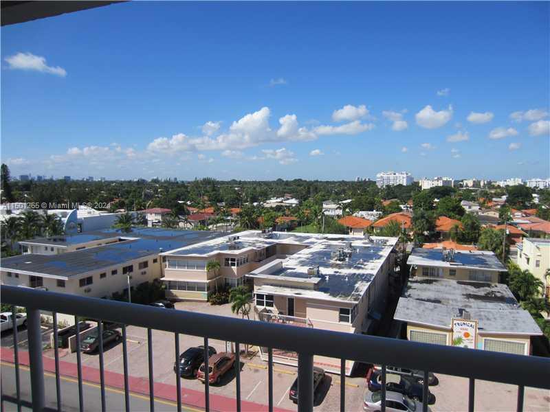 9341 Collins Ave # 507