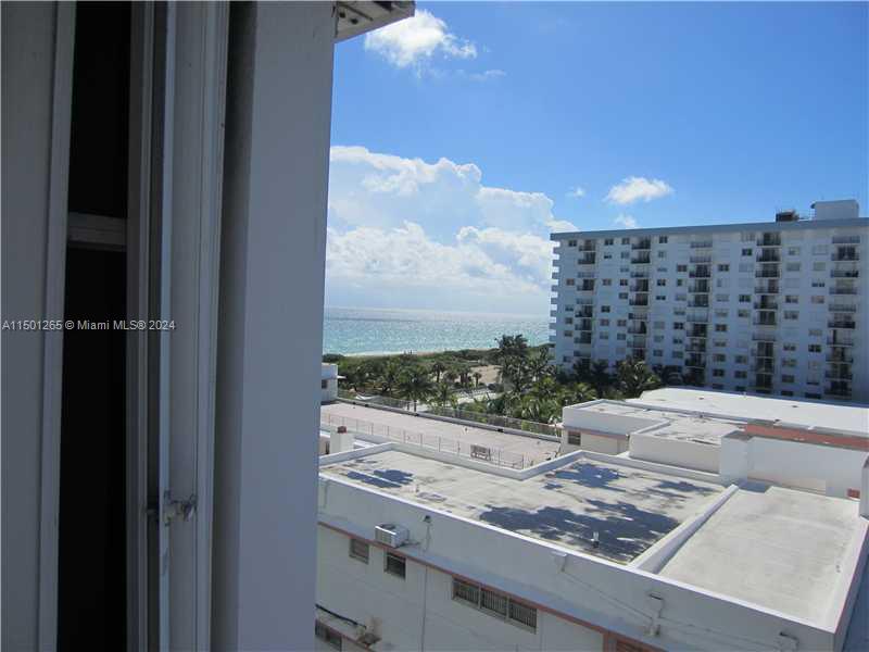 9341 Collins Ave # 507