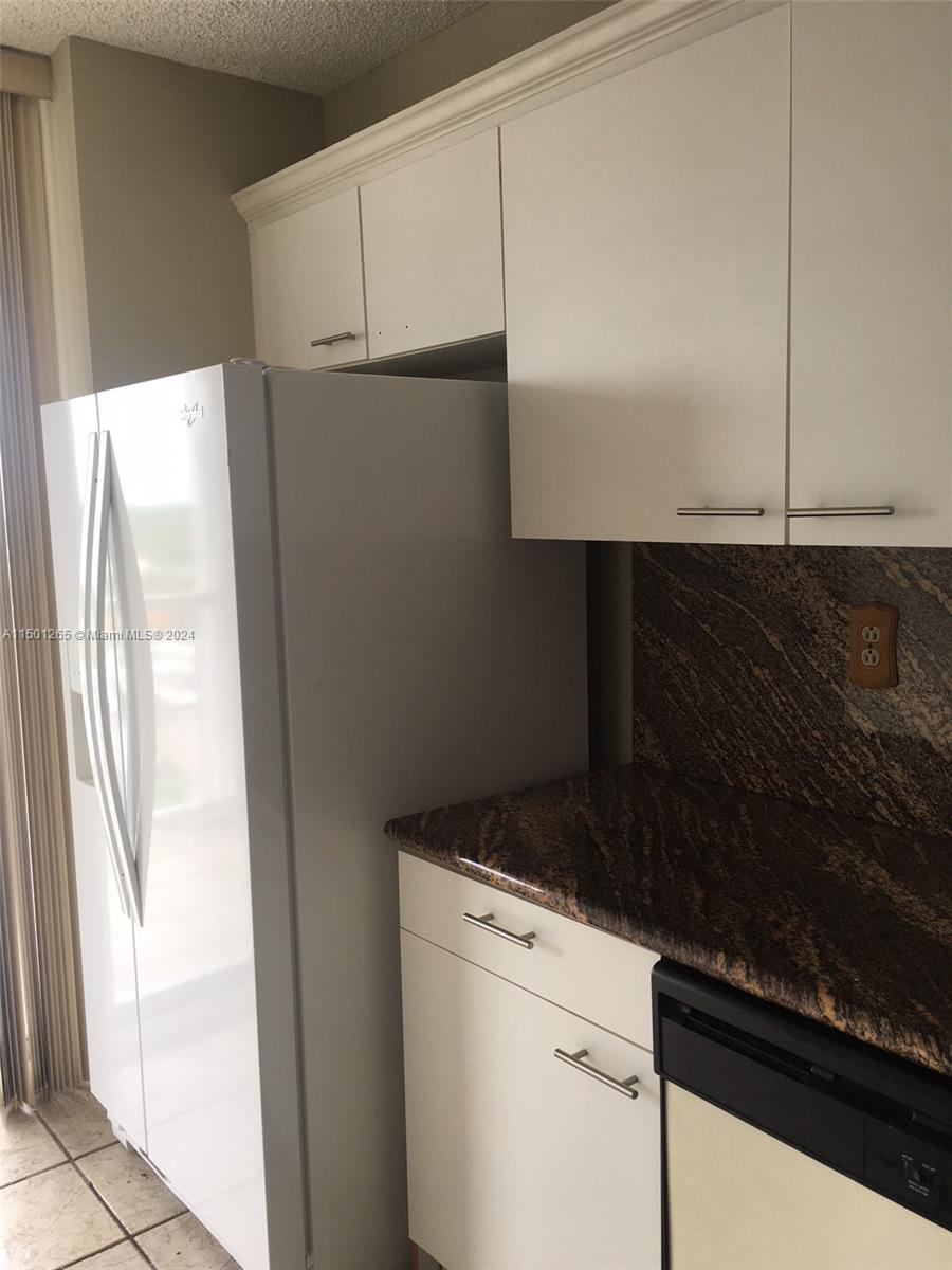 9341 Collins Ave # 507