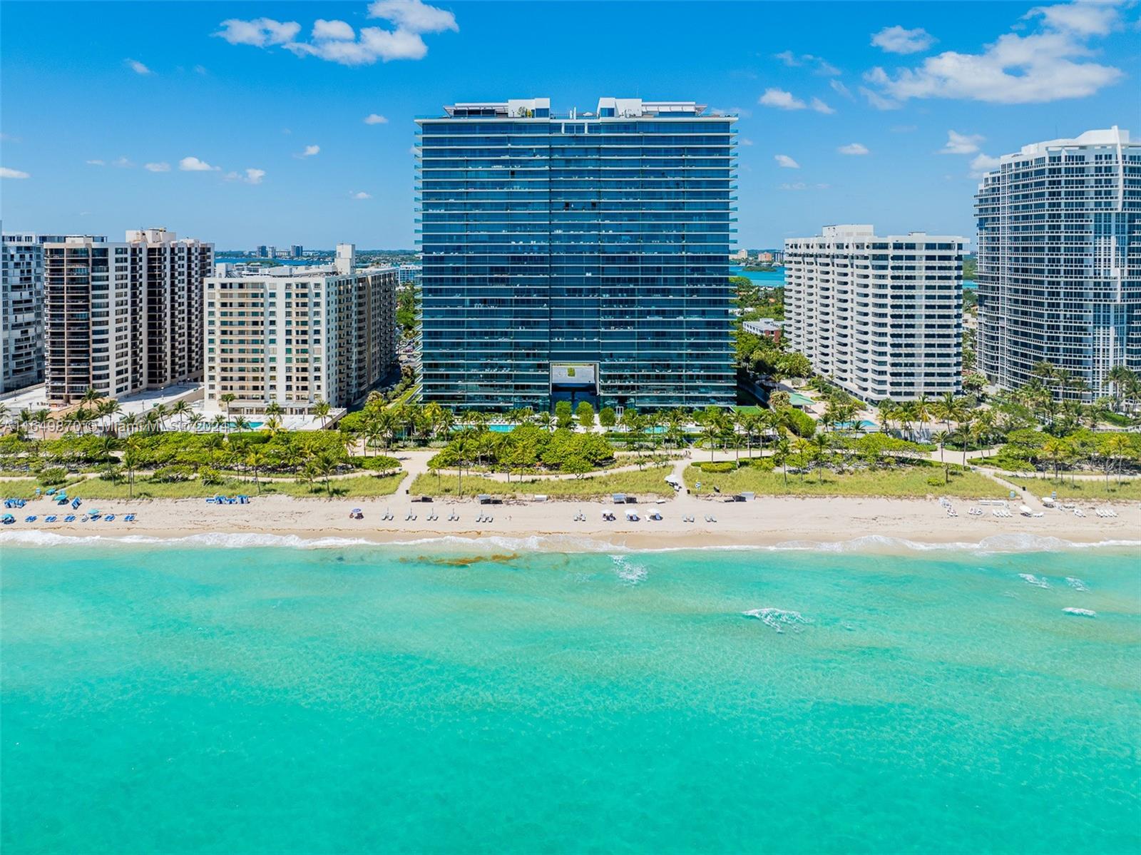 10201 Collins Ave # 905