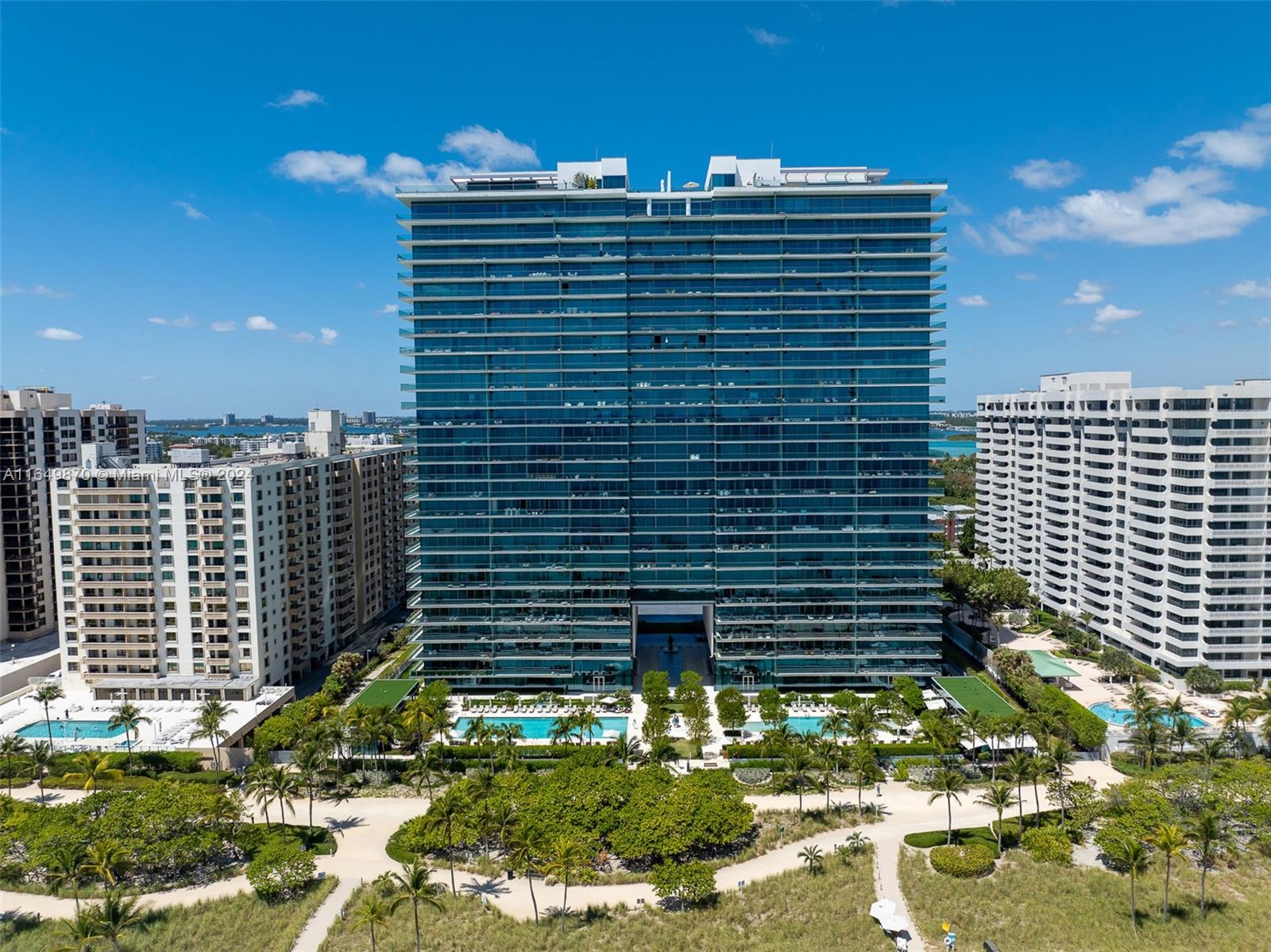 10201 Collins Ave # 905