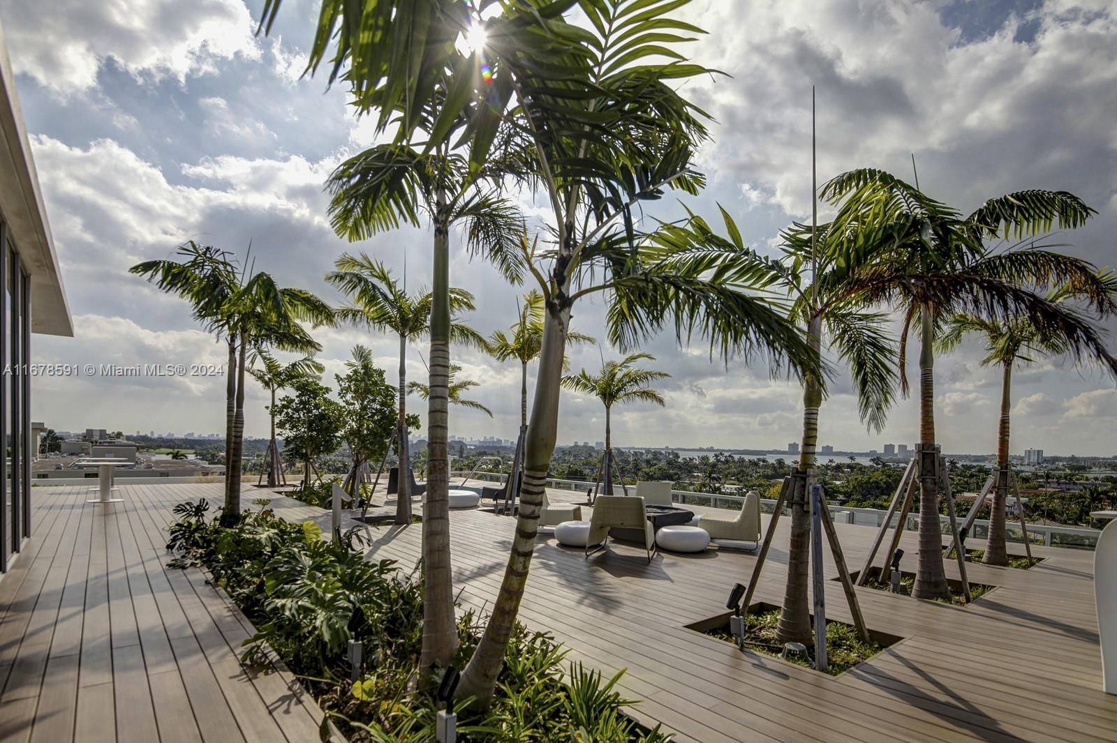 9940 W Bay Harbor Dr Unit: 7G-N
