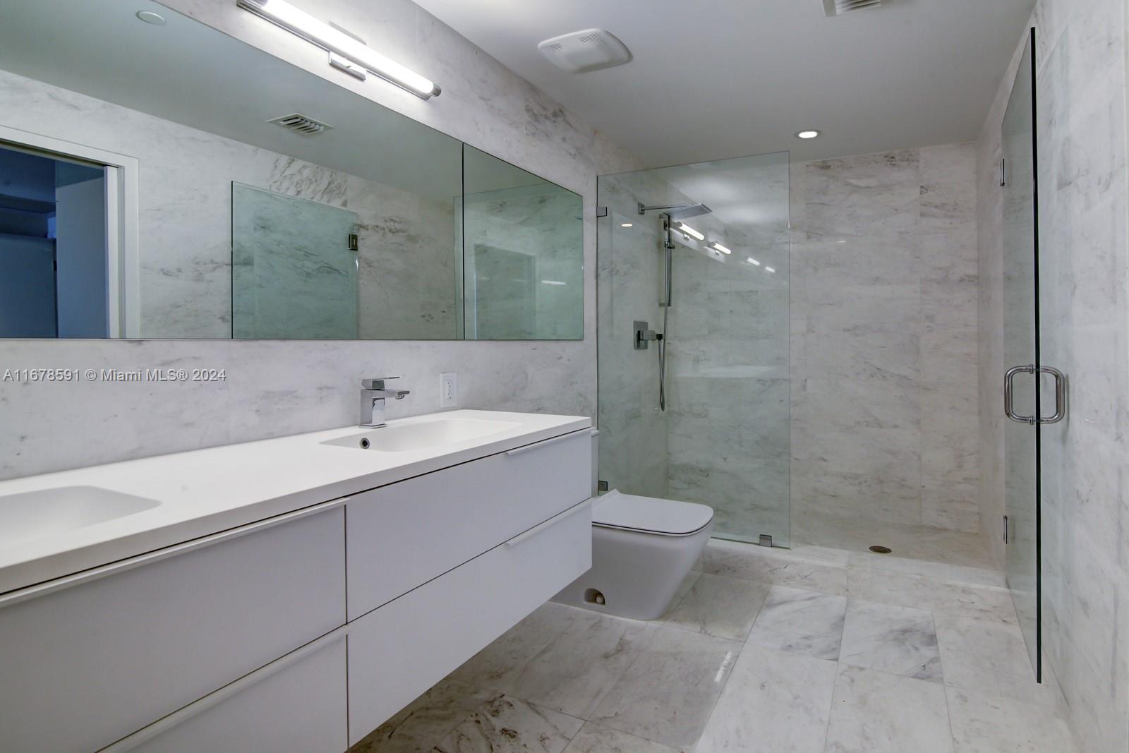 9940 W Bay Harbor Dr Unit: 7G-N