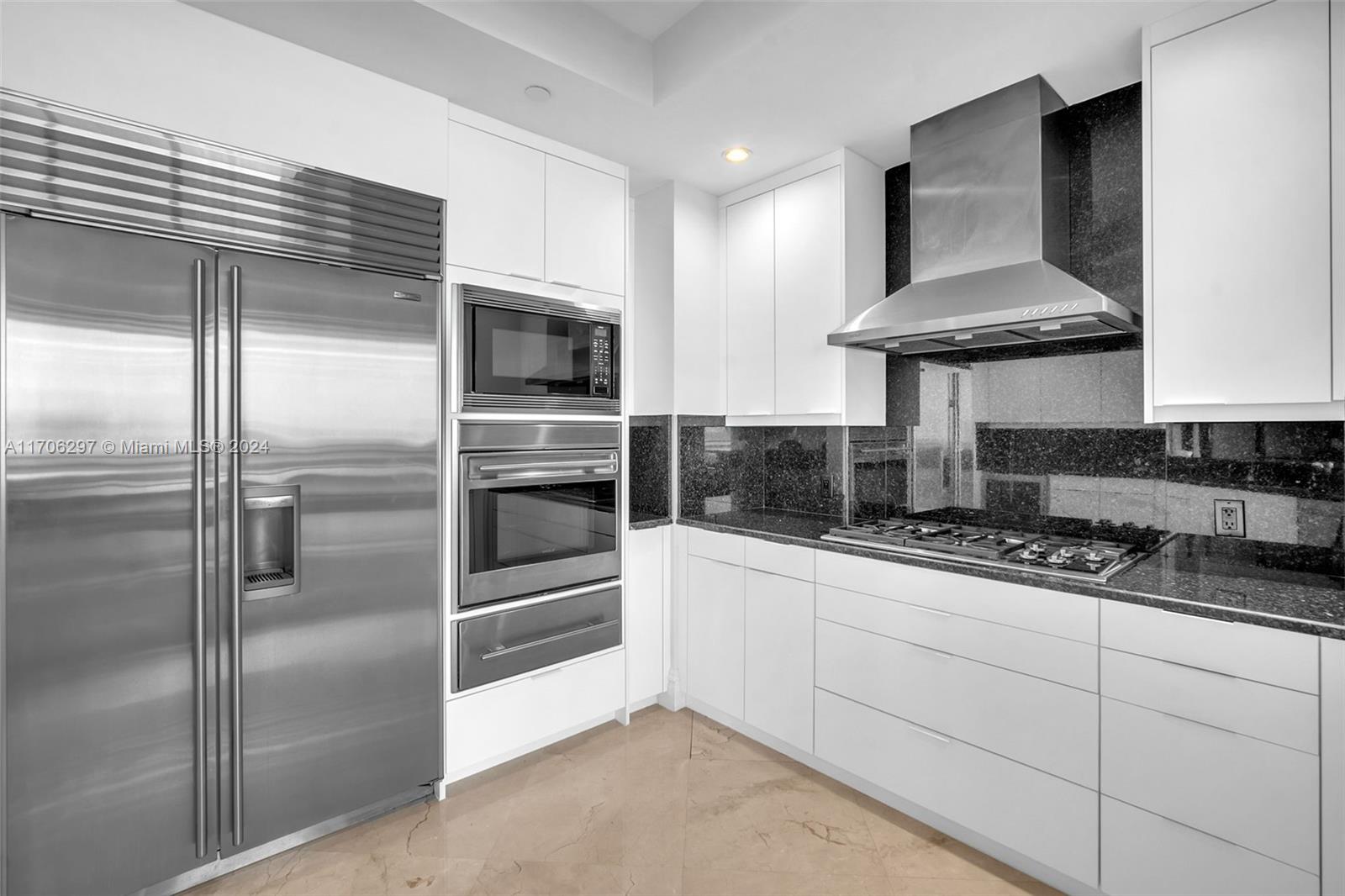 10295 Collins Ave # 2406