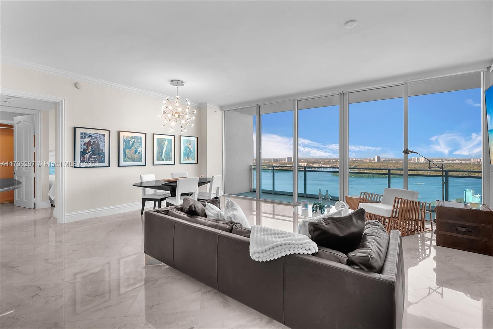 10295 Collins Ave # 2406