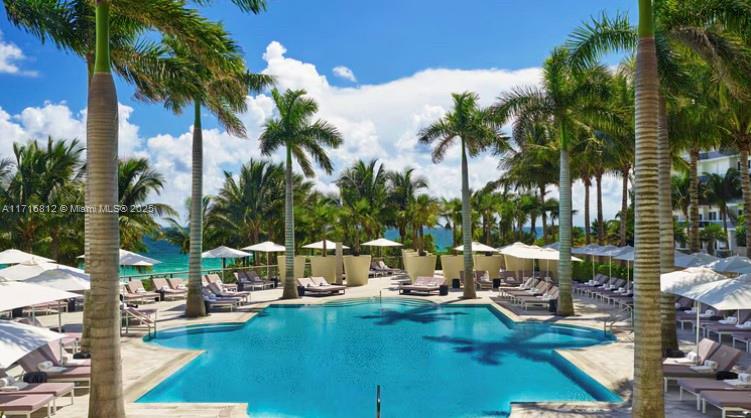 9703 Collins Ave # 505
