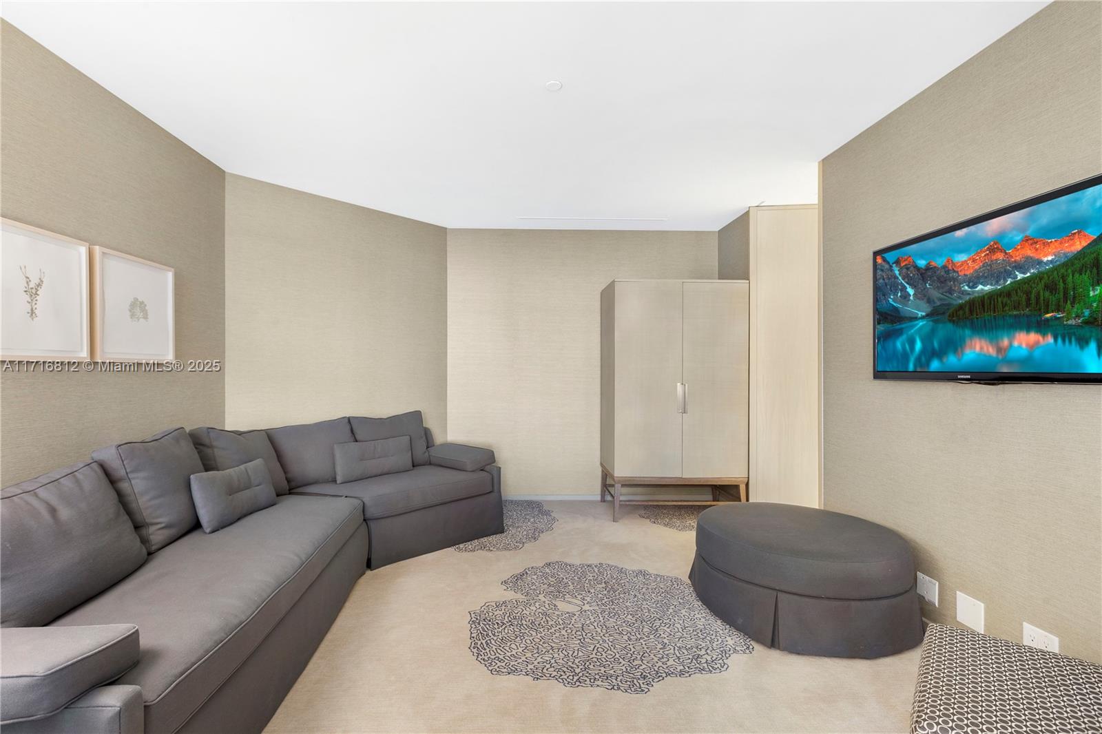9703 Collins Ave # 505