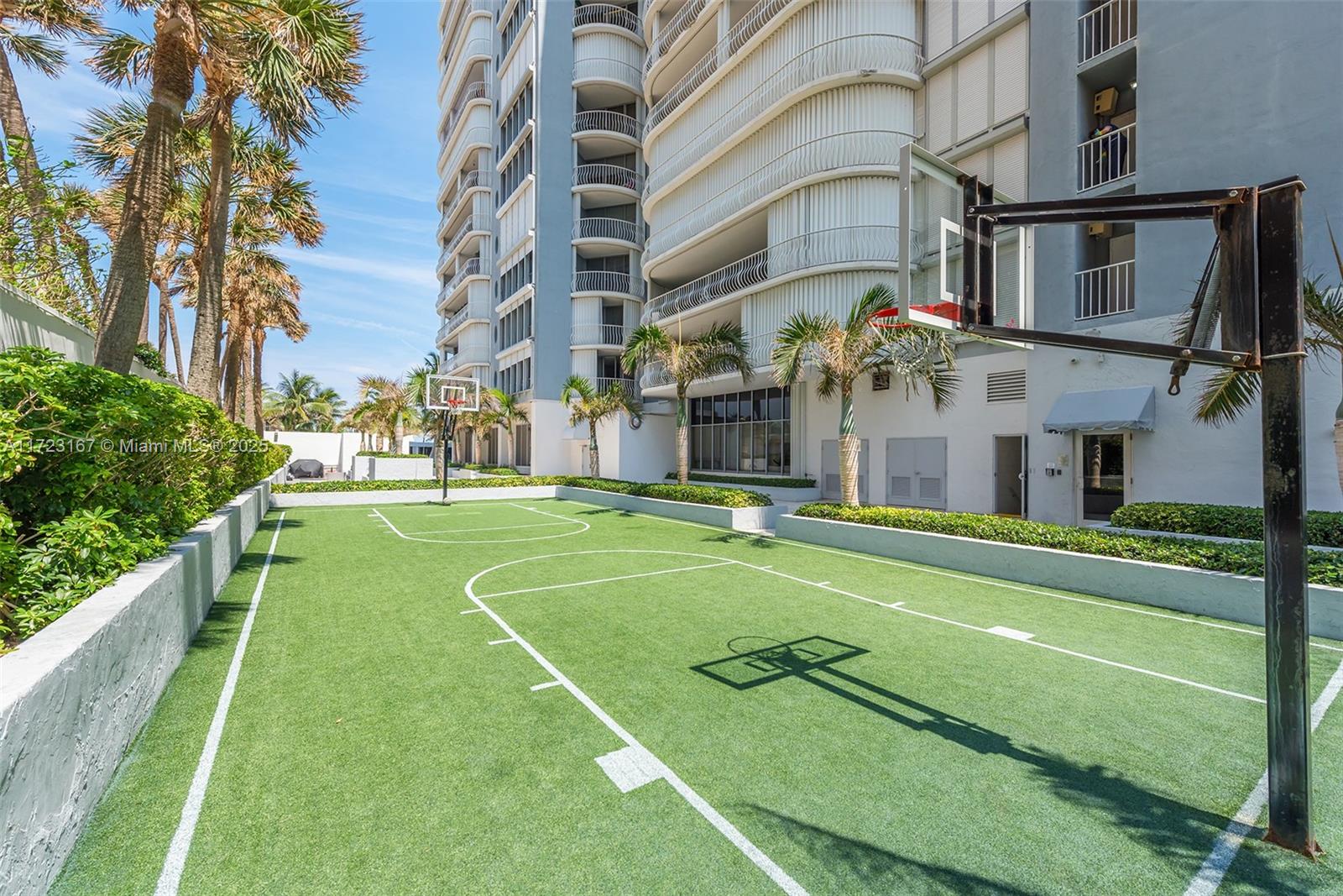 10155 Collins Ave # 2 Unit: 1002 + CABANA #2